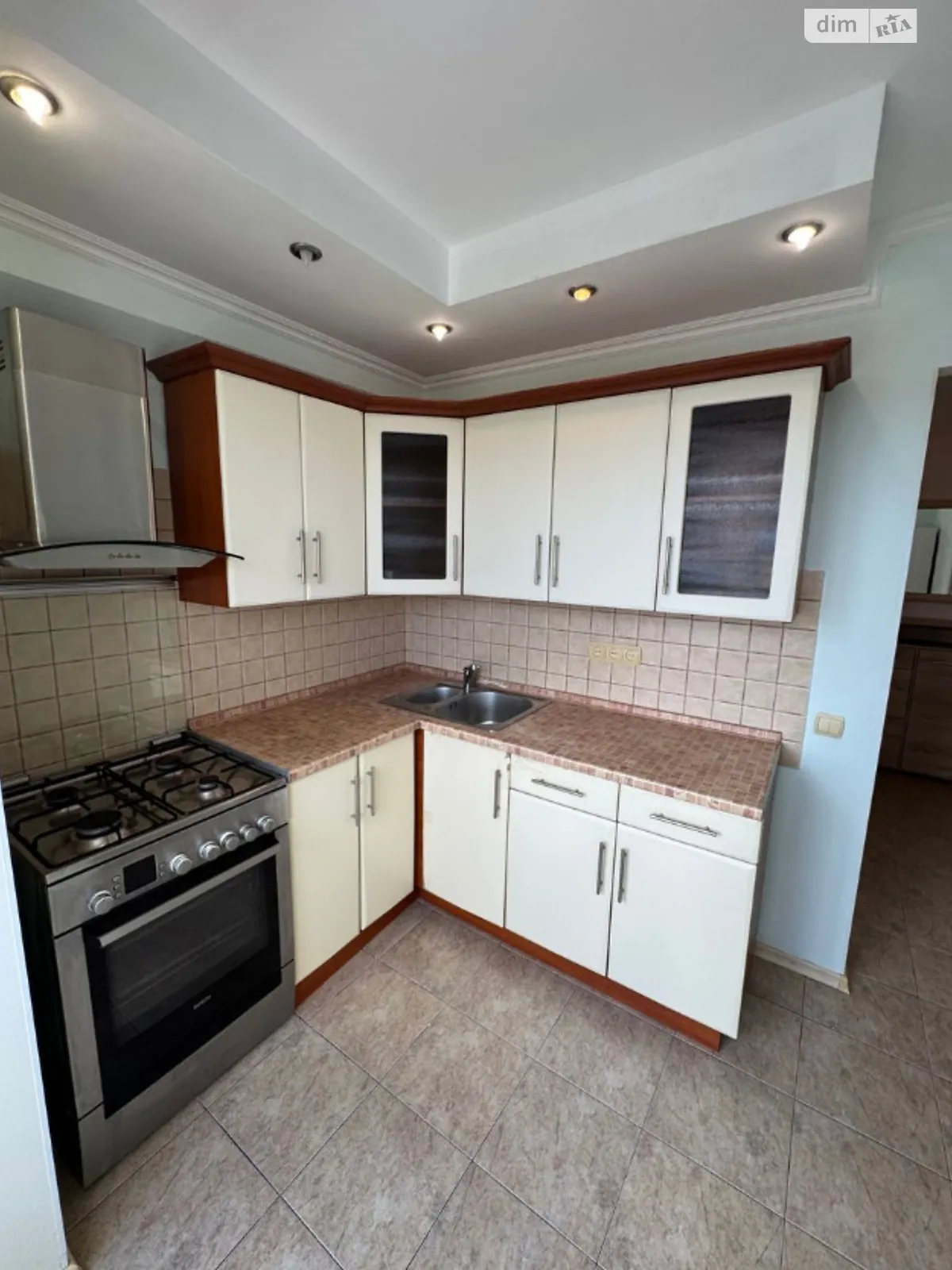 Продается 2-комнатная квартира 52.5 кв. м в Хмельницком, ул. Зализняка Максима - фото 1