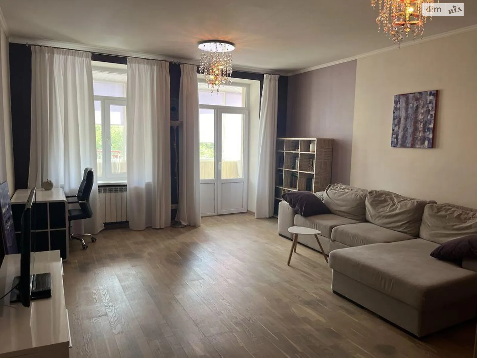 Продається 3-кімнатна квартира 87 кв. м у Києві, вул. Обсерваторна, 13/15 - фото 1