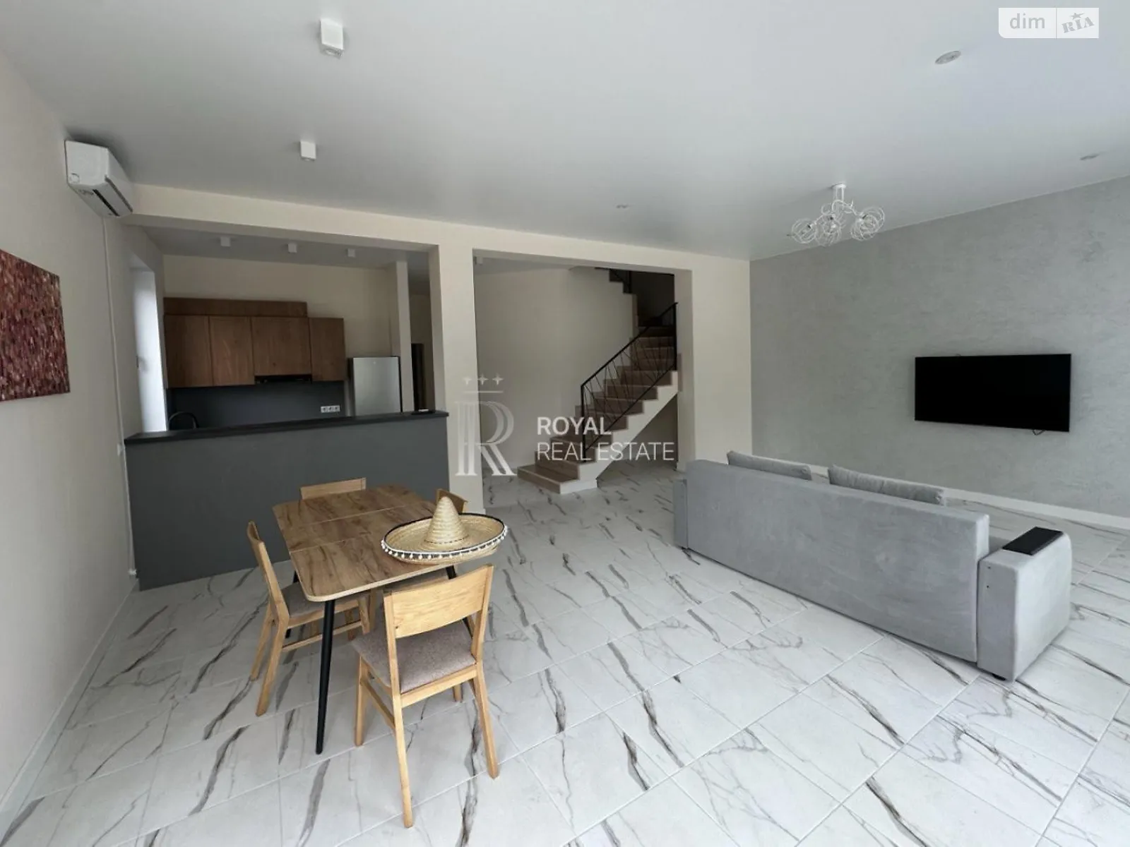 вул. Радистів, 40/3 Биківня Київ, цена: 1600 $ - фото 1