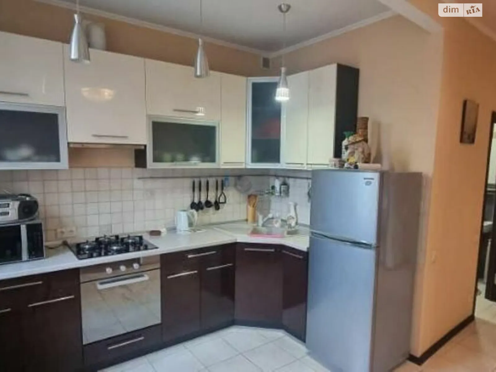 Продається 2-кімнатна квартира 60 кв. м у Києві, вул. Обсерваторна, 13/15 - фото 1