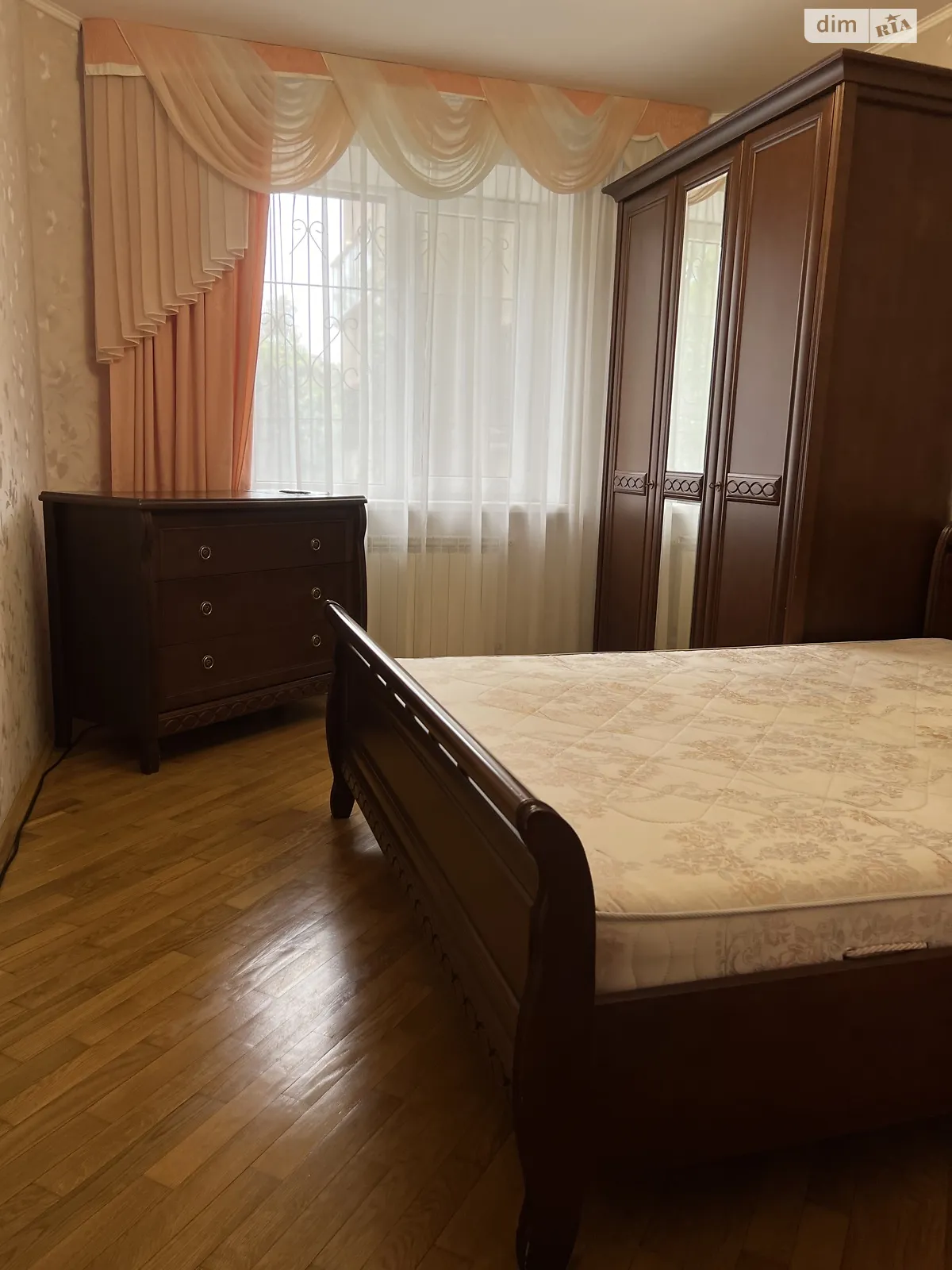 Сдается в аренду 3-комнатная квартира 82 кв. м в Киеве, пл. Святошинская, 1 - фото 1