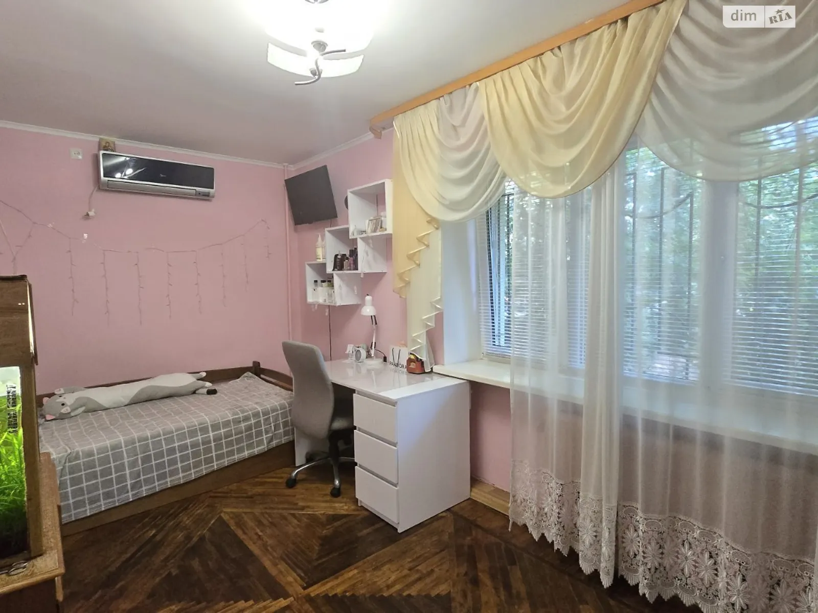Продається 2-кімнатна квартира 40 кв. м у Одесі, вул. Євгена Танцюри(Генерала Петрова), 55 - фото 1