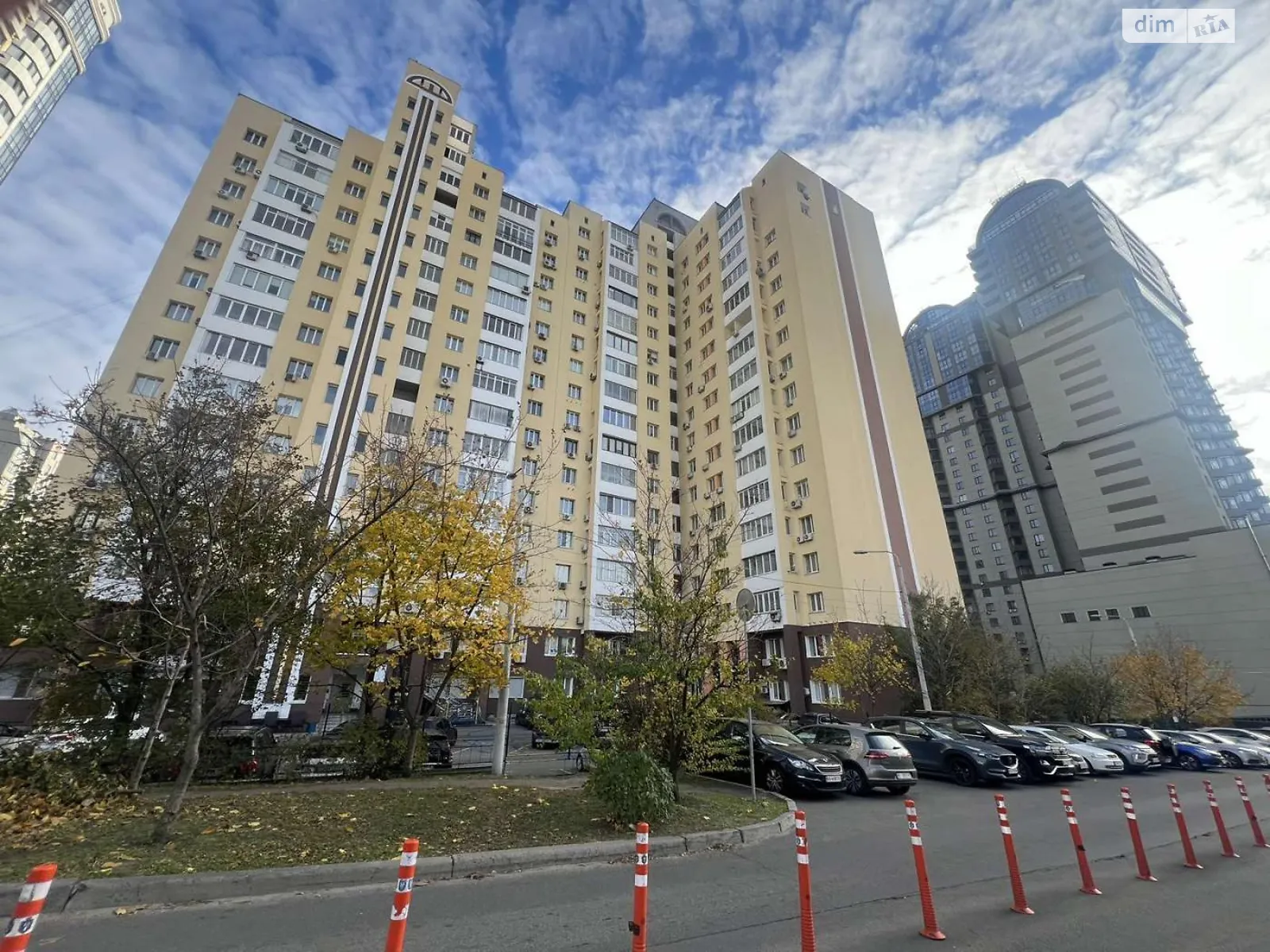 Продається 3-кімнатна квартира 108.7 кв. м у Києві, вул. Андрія Верхогляда(Драгомирова), 4 - фото 1