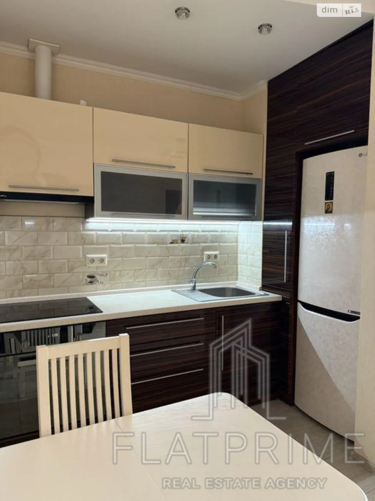 Продается 2-комнатная квартира 51.5 кв. м в Киеве, ул. Автозаводская, 29А - фото 1