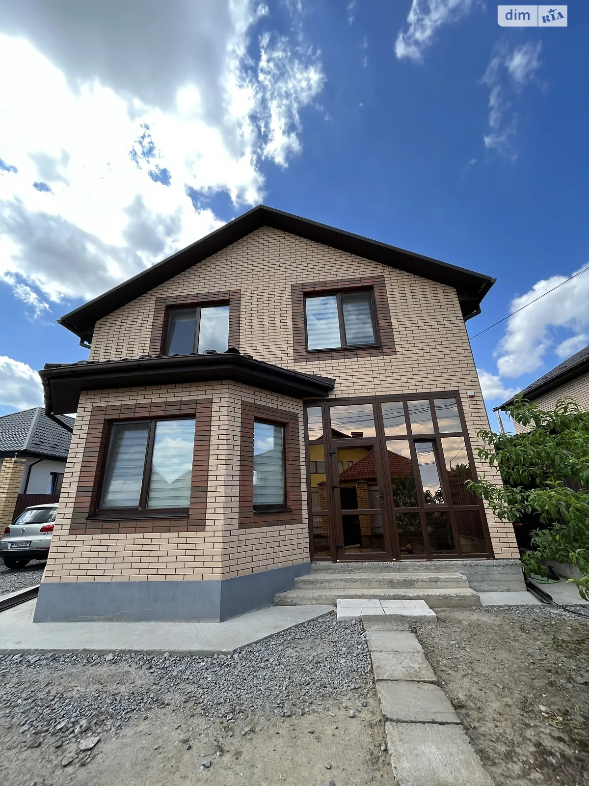Продается дом на 2 этажа 120 кв. м с мансардой, цена: 180000 $ - фото 1