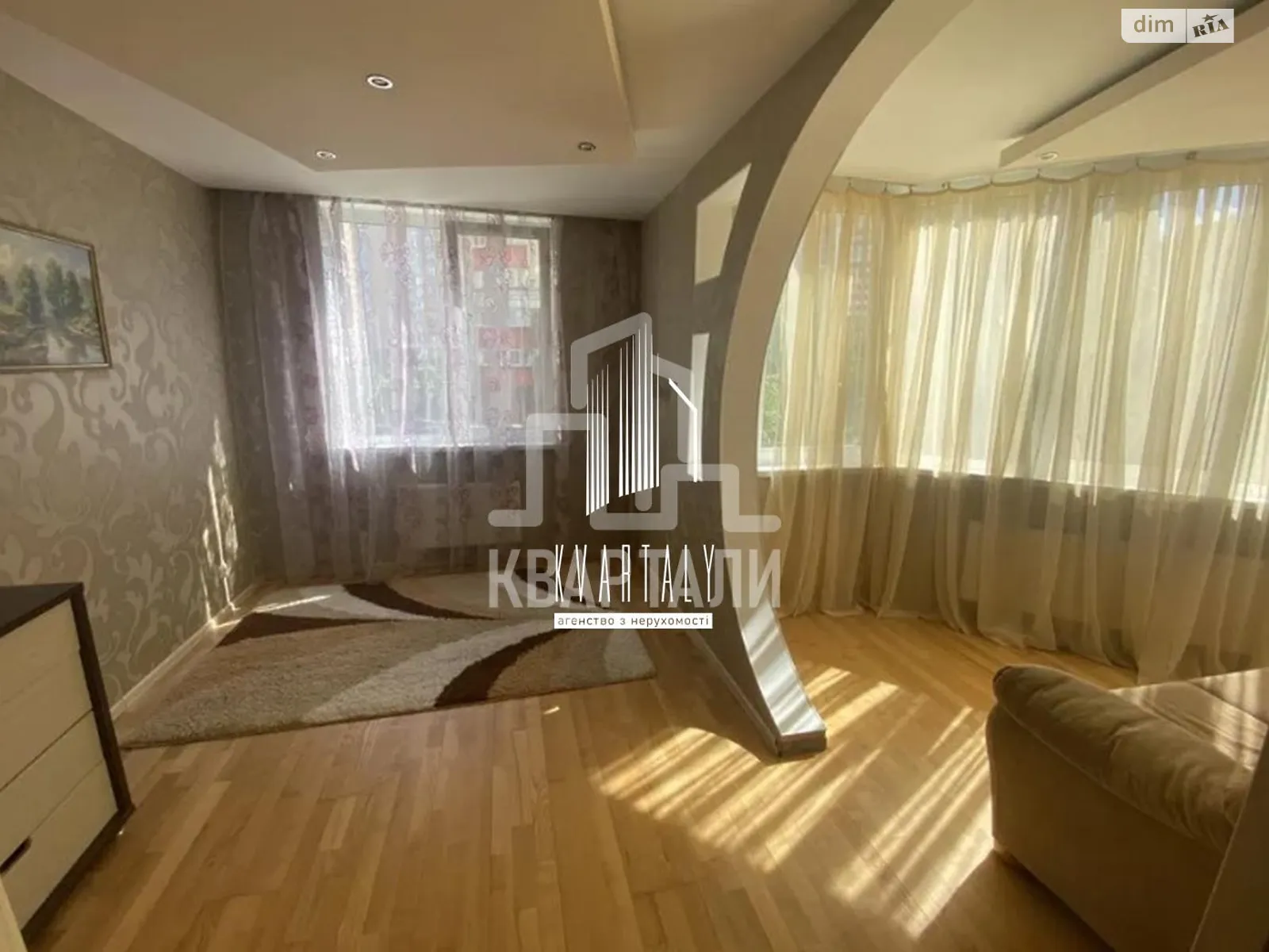 Здається в оренду 3-кімнатна квартира 101 кв. м у Києві, вул. Василя Симоненка, 5А - фото 1