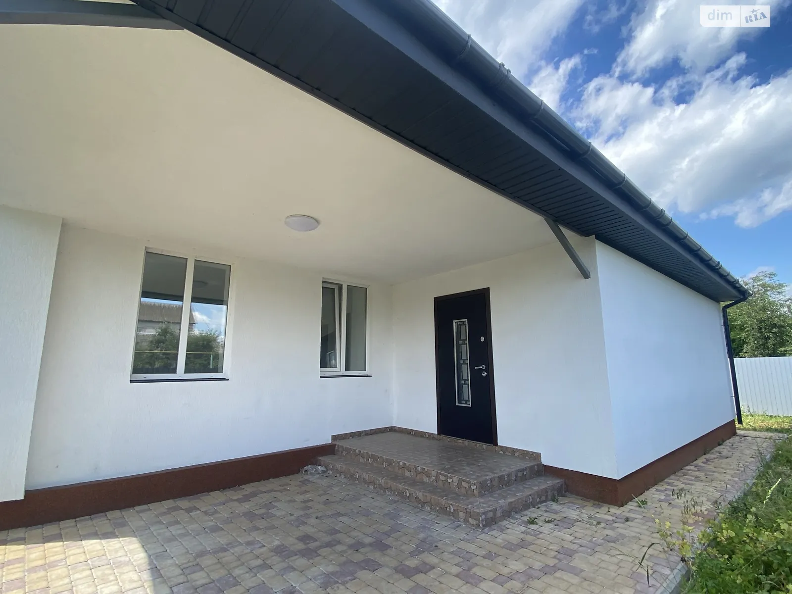 Продається одноповерховий будинок 98 кв. м з ділянкою, цена: 85000 $ - фото 1