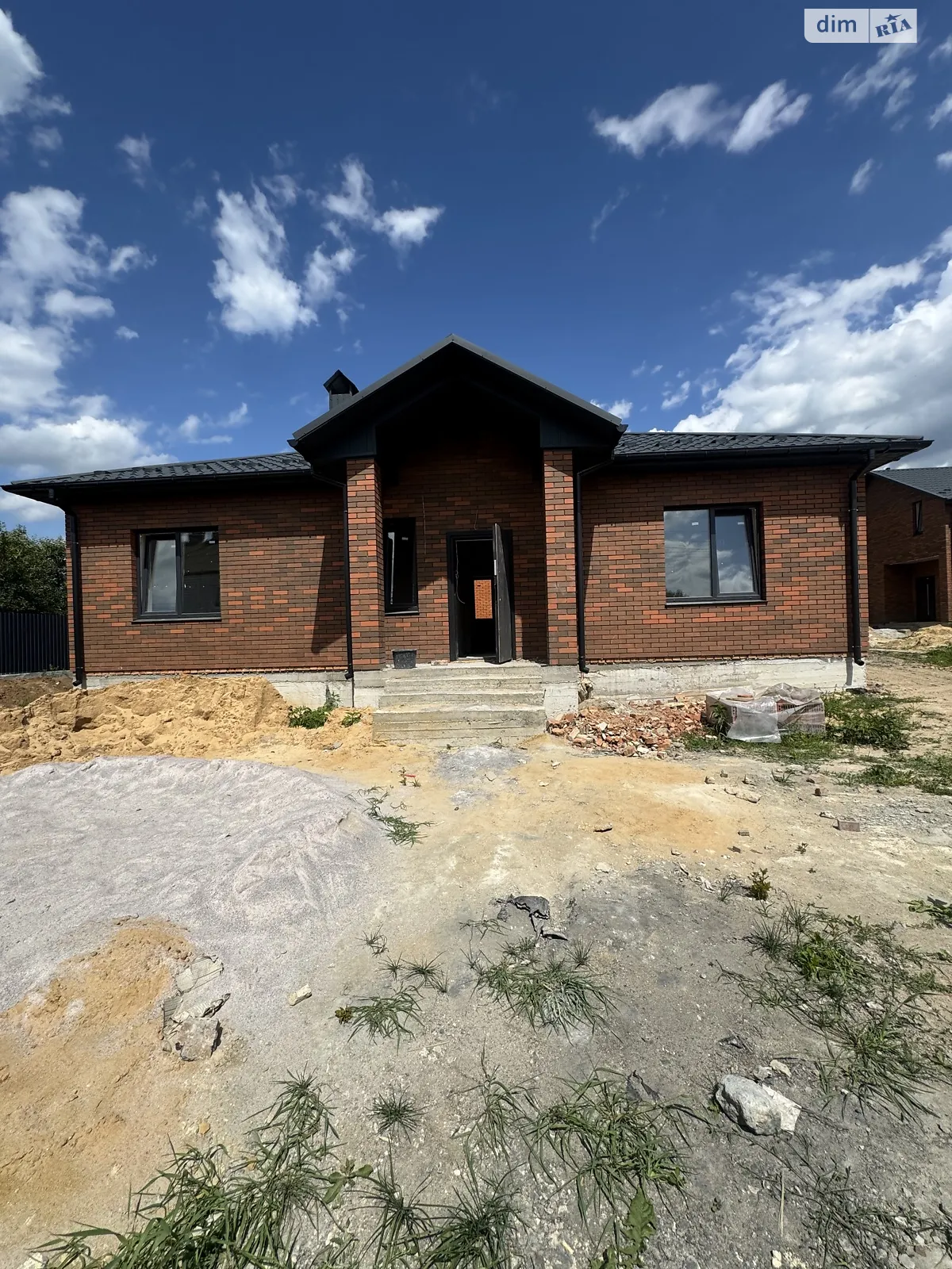 Продается одноэтажный дом 105 кв. м с подвалом, цена: 89000 $ - фото 1