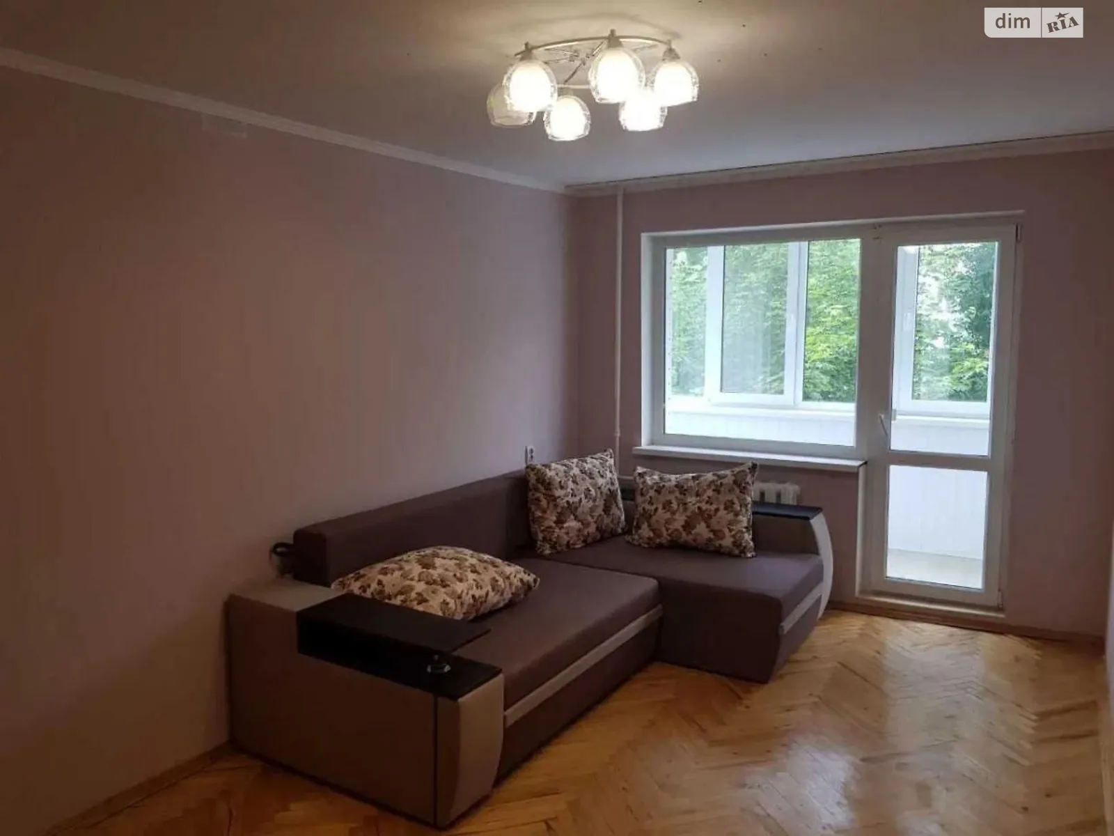 Продается 3-комнатная квартира 62 кв. м в Львове - фото 1