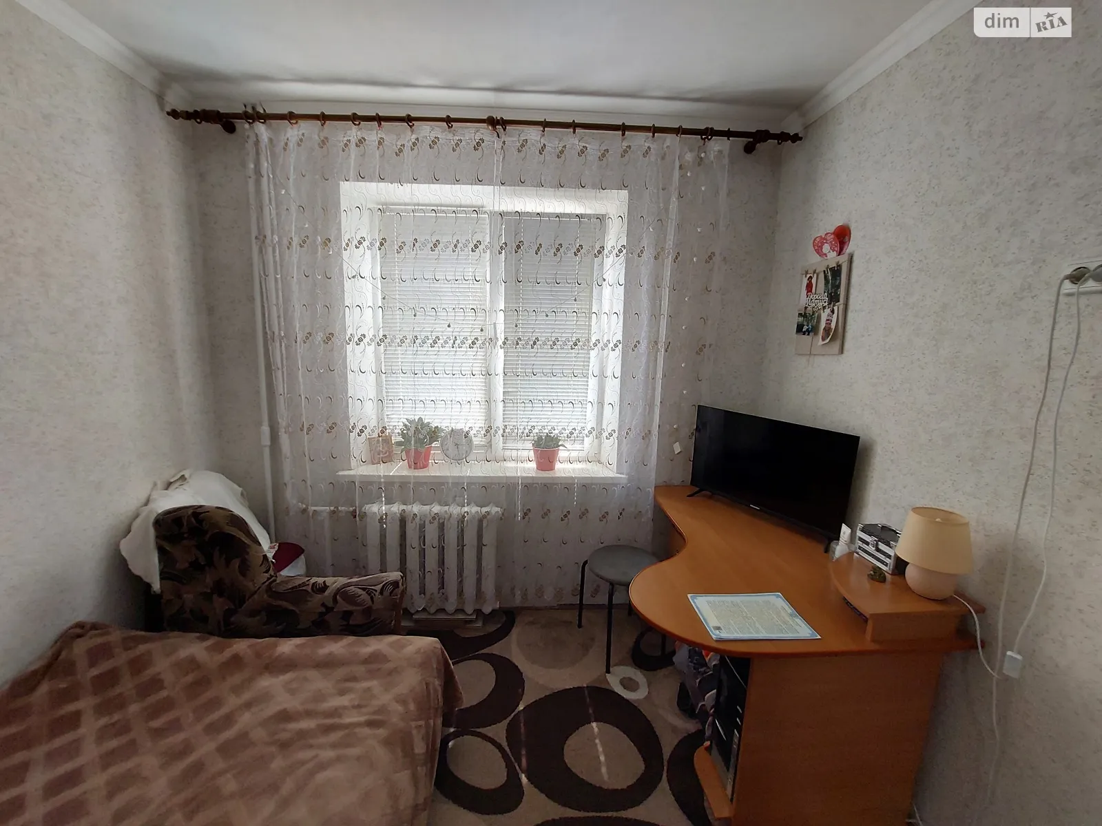 Продается 4-комнатная квартира 79 кв. м в Каменском, бул. Строителей, 45 - фото 1