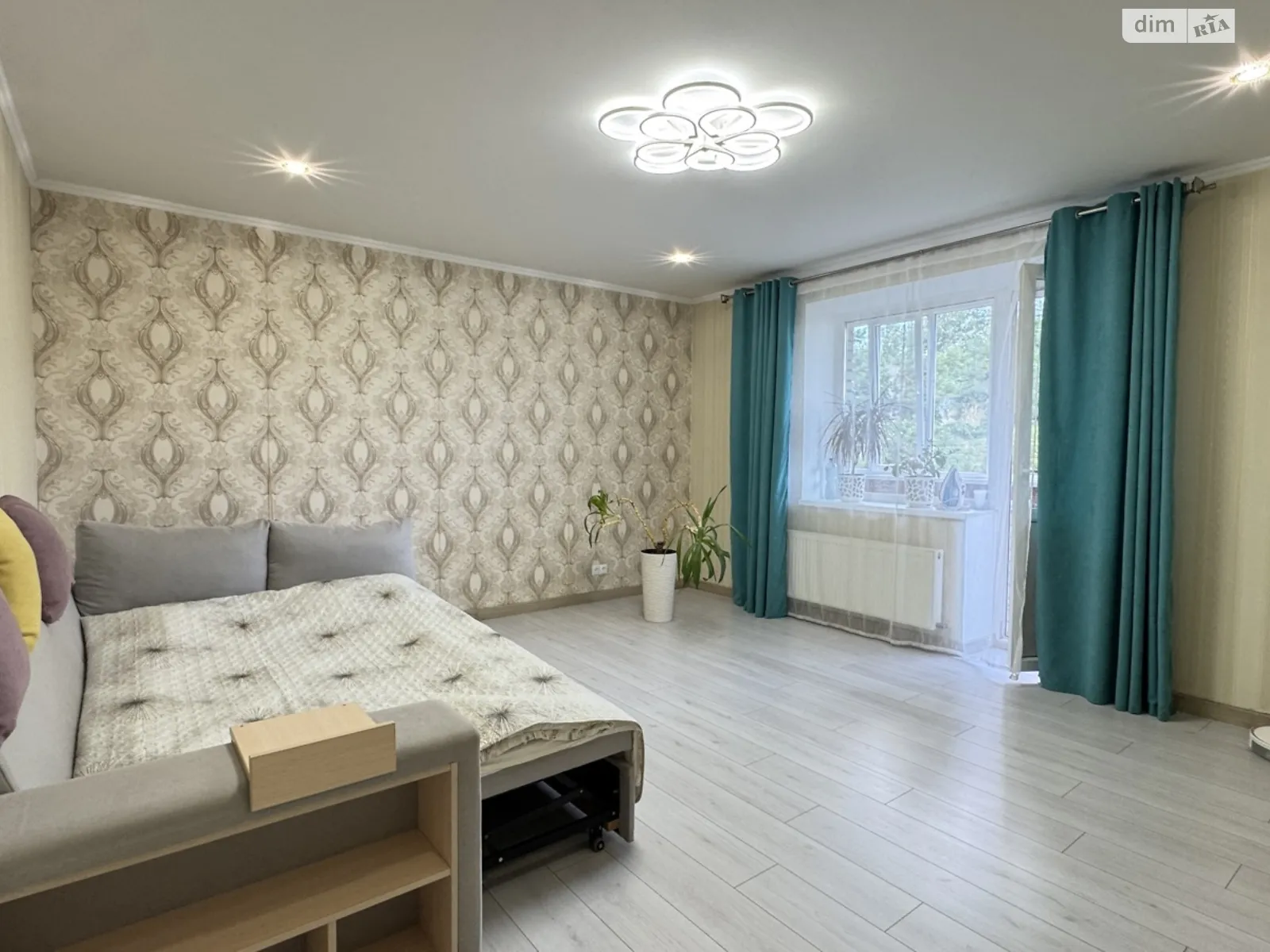Продается 2-комнатная квартира 69 кв. м в Виннице, ул. Келецкая, 50Б - фото 1