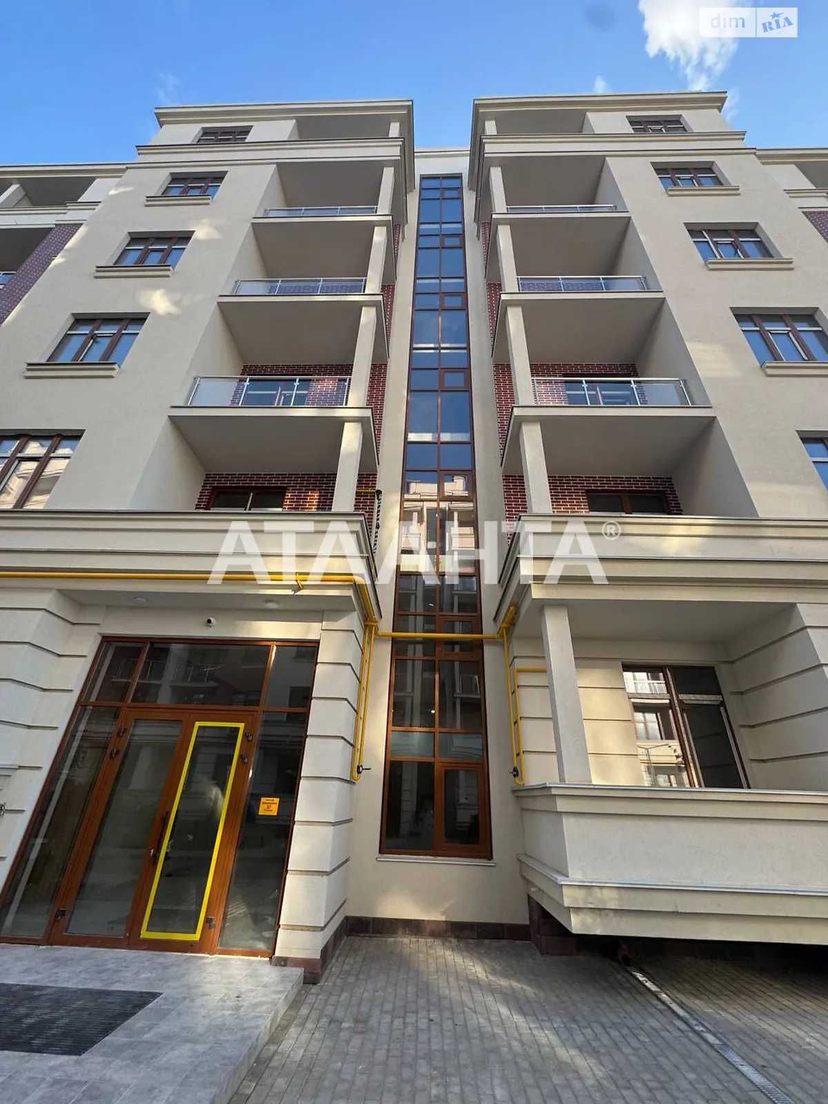 Продается 1-комнатная квартира 48.1 кв. м в Одессе, ул. Пивоварная - фото 1