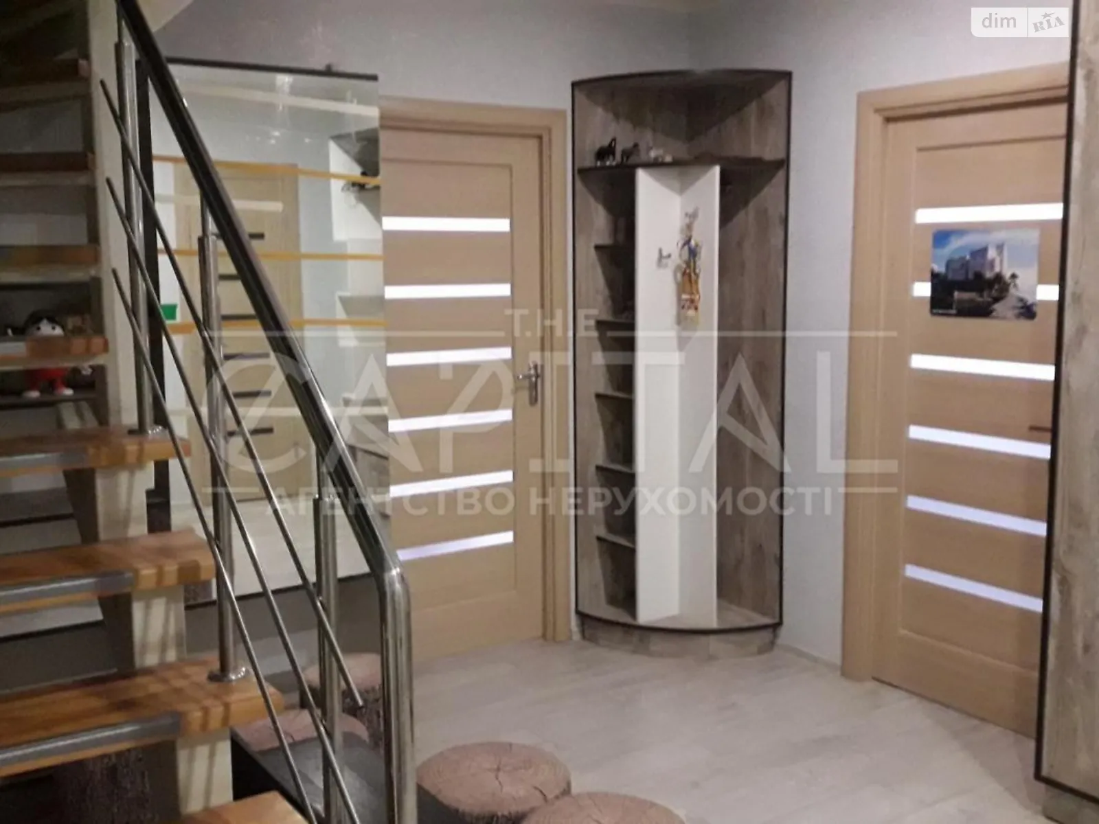 Продается 4-комнатная квартира 125 кв. м в Киеве - фото 1