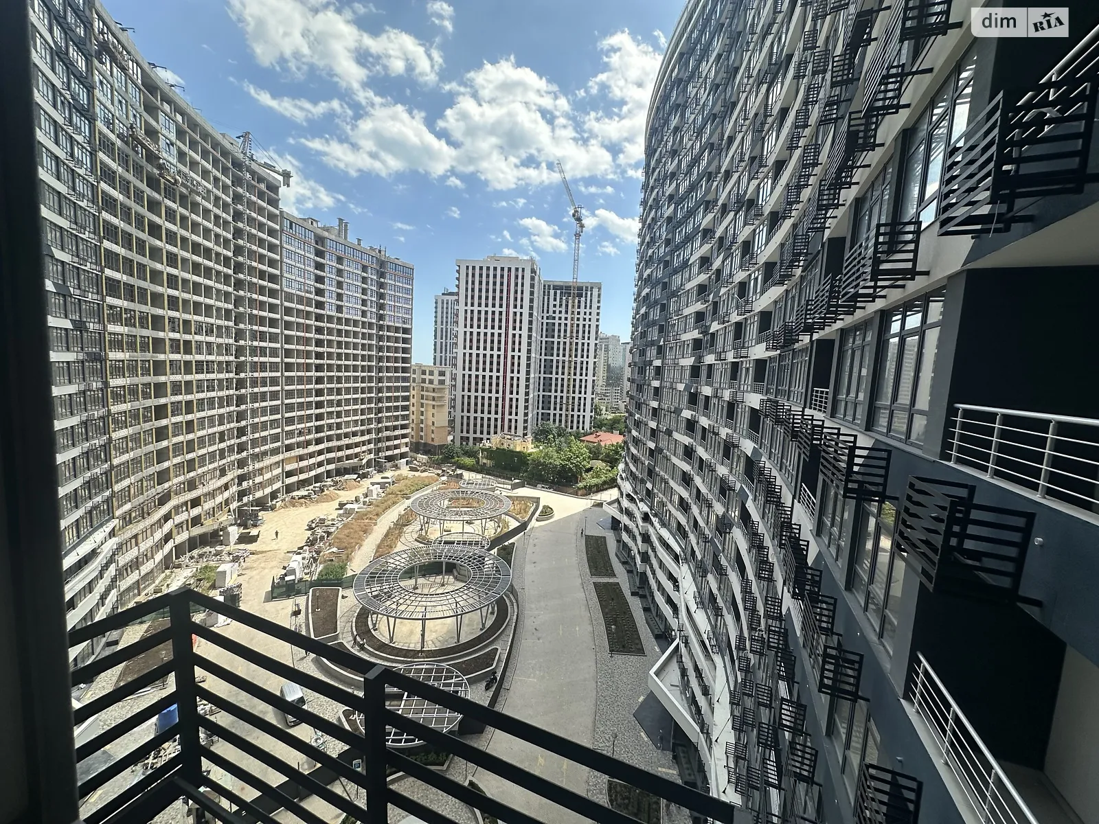 Продається 1-кімнатна квартира 29.88 кв. м у Одесі, пров. Курортний - фото 1