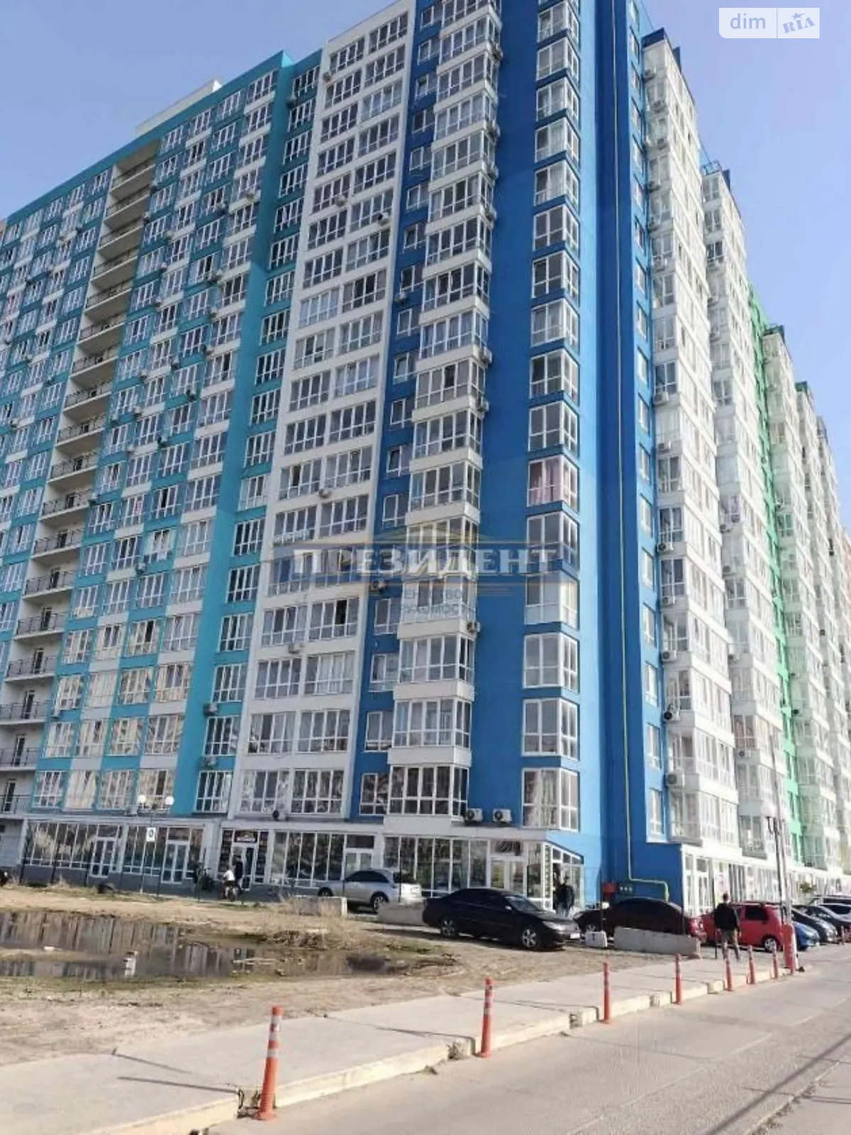 Продається 3-кімнатна квартира 71 кв. м у Одесі, вул. Перлинна, 11 - фото 1