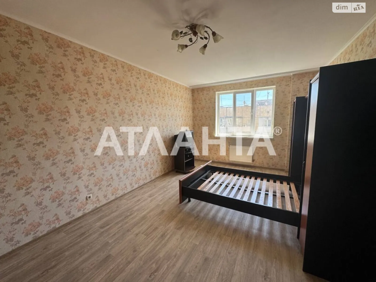 Продається 1-кімнатна квартира 48.3 кв. м у Одесі, вул. Костанді - фото 1
