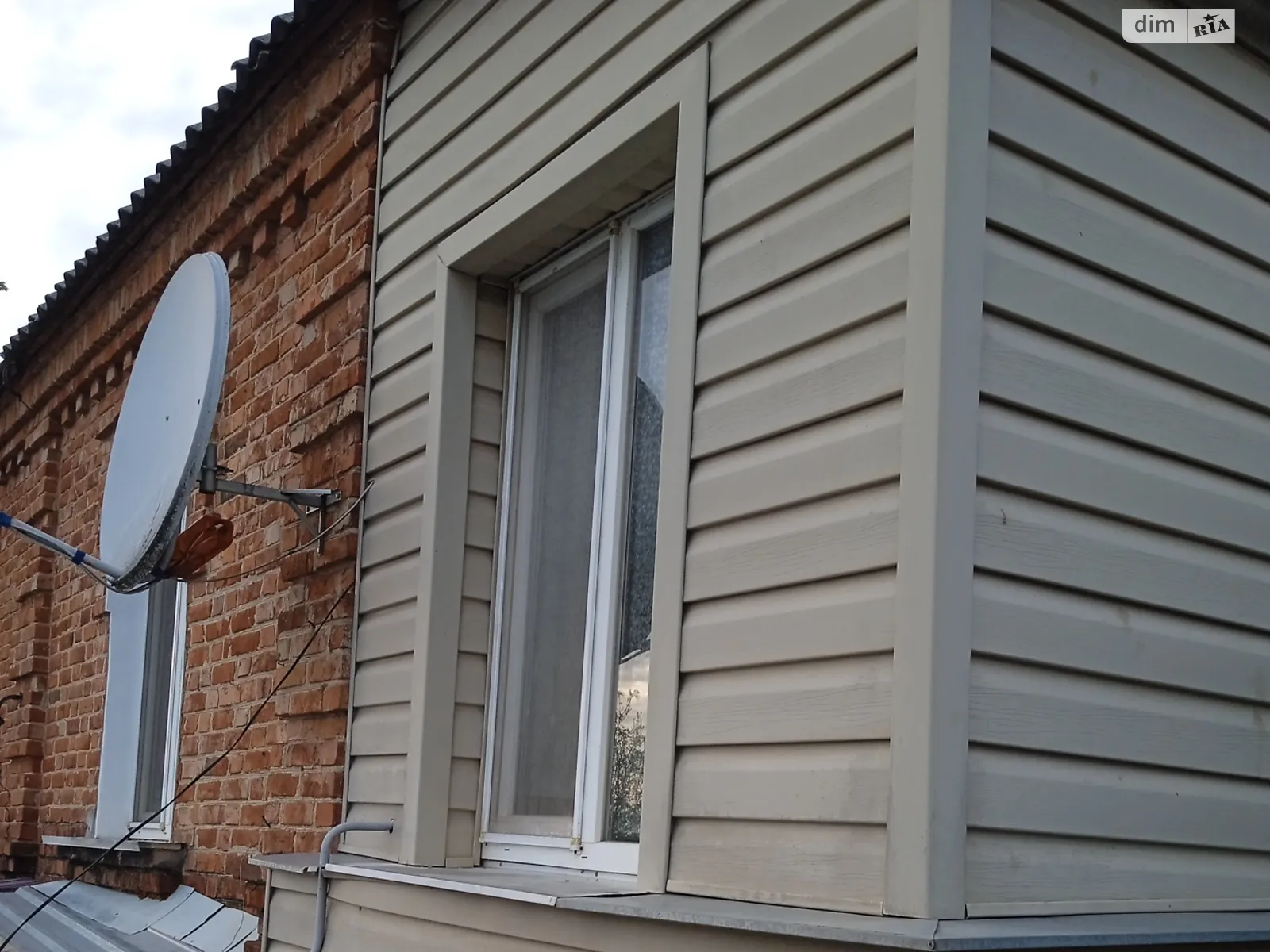 Продается одноэтажный дом 4.2 кв. м с камином, цена: 12000 $ - фото 1