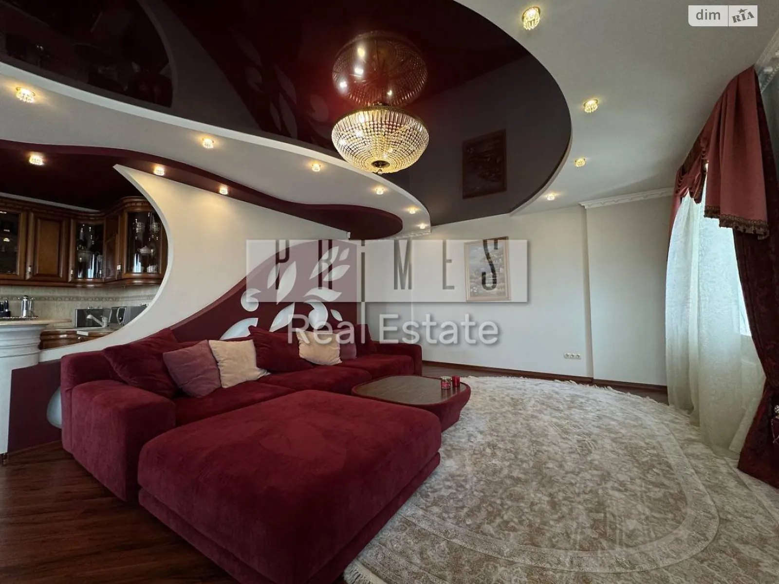 Продается 3-комнатная квартира 148 кв. м в Киеве, ул. Верховинная, 37 - фото 1
