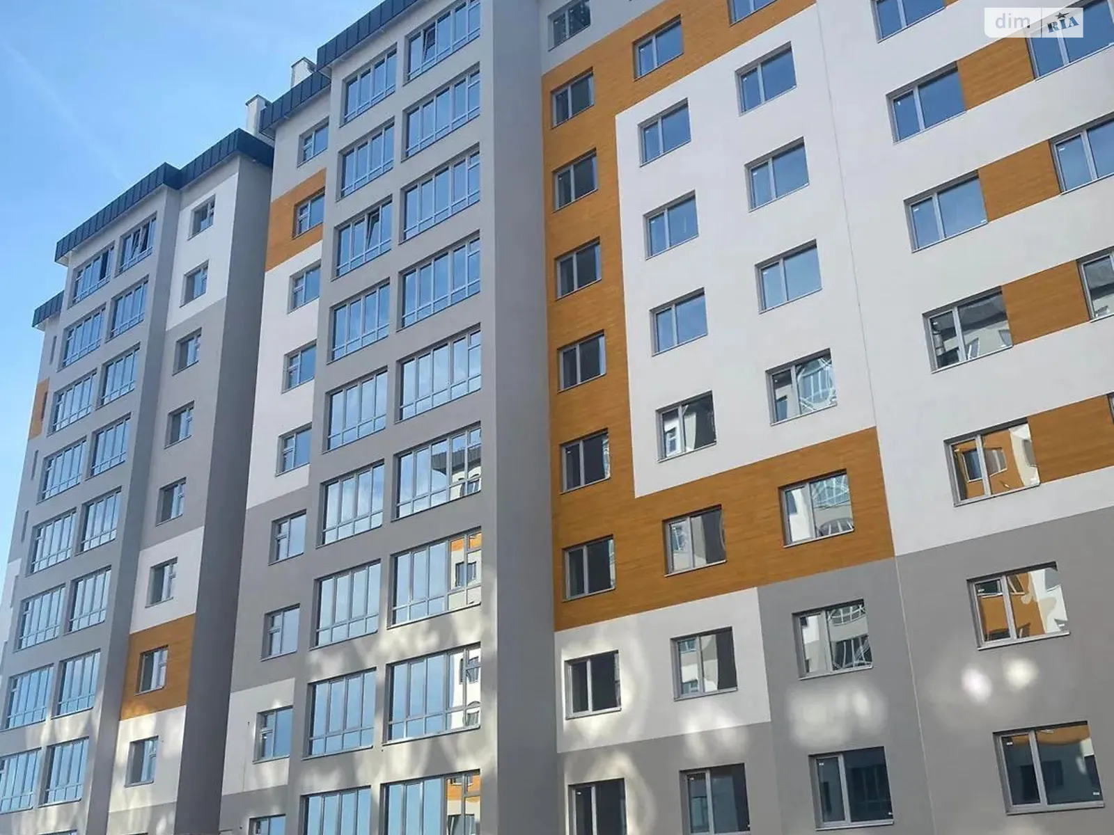 Продается 2-комнатная квартира 63 кв. м в Хмельницком, ул. Винницкая, 1/8А - фото 1
