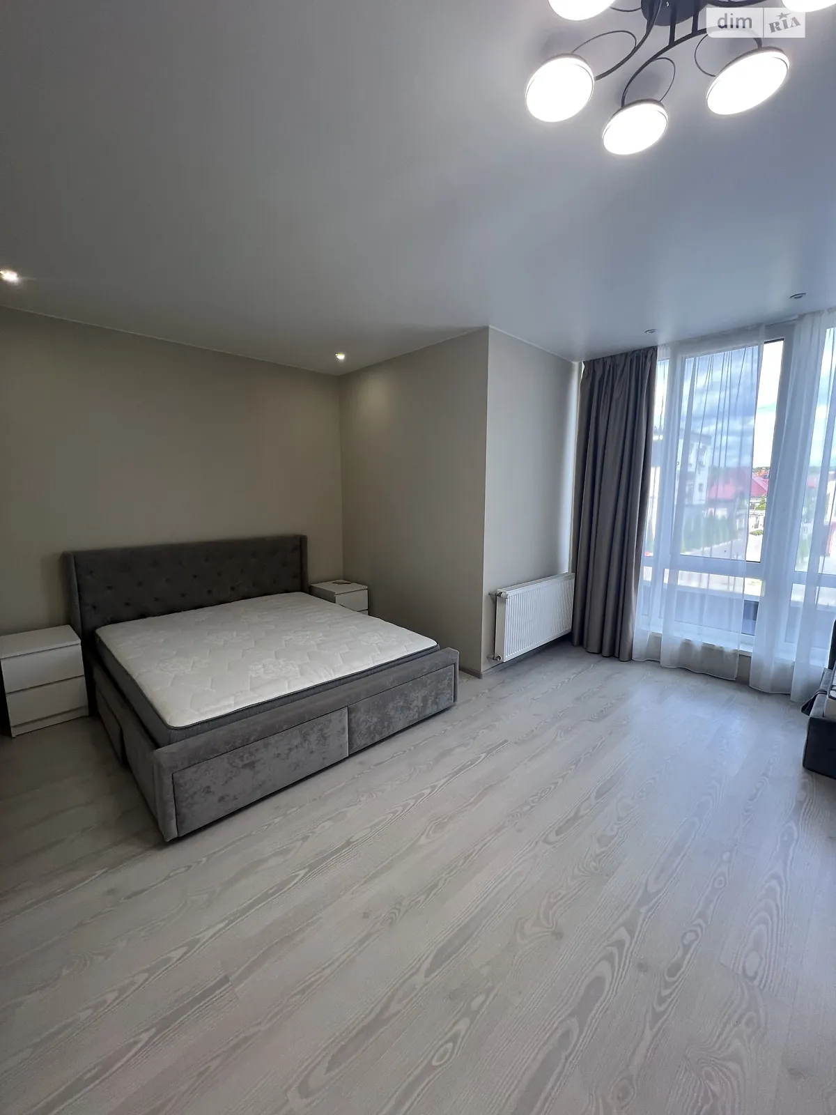 Продается 2-комнатная квартира 67 кв. м в Ужгороде, ул. Бабьяка, 15А - фото 1