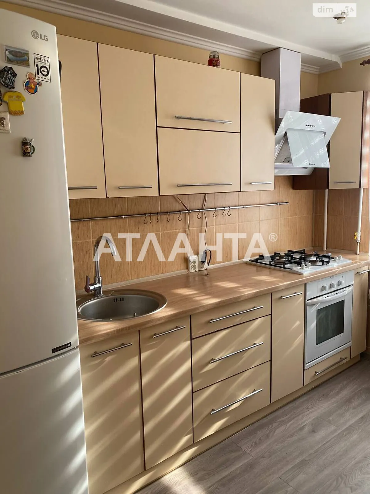 Продається 3-кімнатна квартира 62.9 кв. м у Вінниці, цена: 79900 $ - фото 1