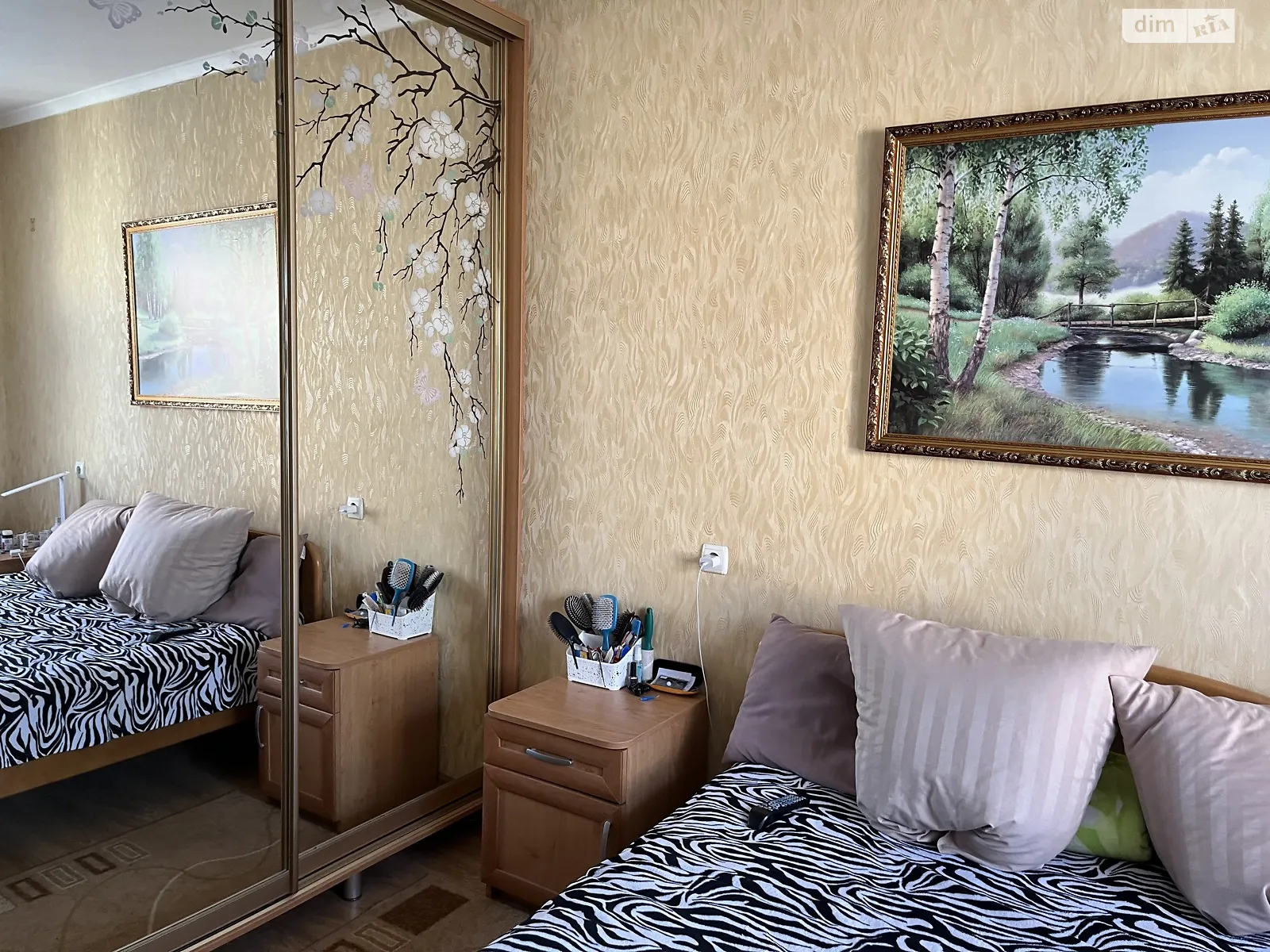 Продается 3-комнатная квартира 73 кв. м в Одессе, ул. Академика Сахарова - фото 1