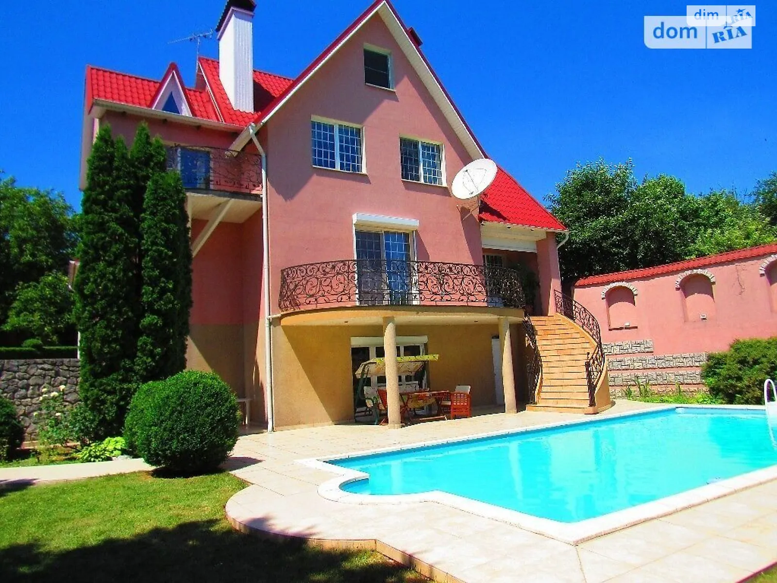 Продается дом на 3 этажа 387.3 кв. м с участком, цена: 650000 $ - фото 1