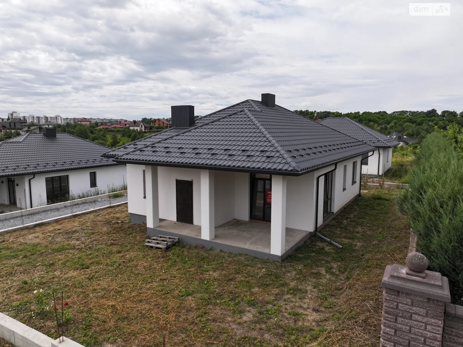 Продається одноповерховий будинок 87.7 кв. м з бесідкою, цена: 77000 $ - фото 1