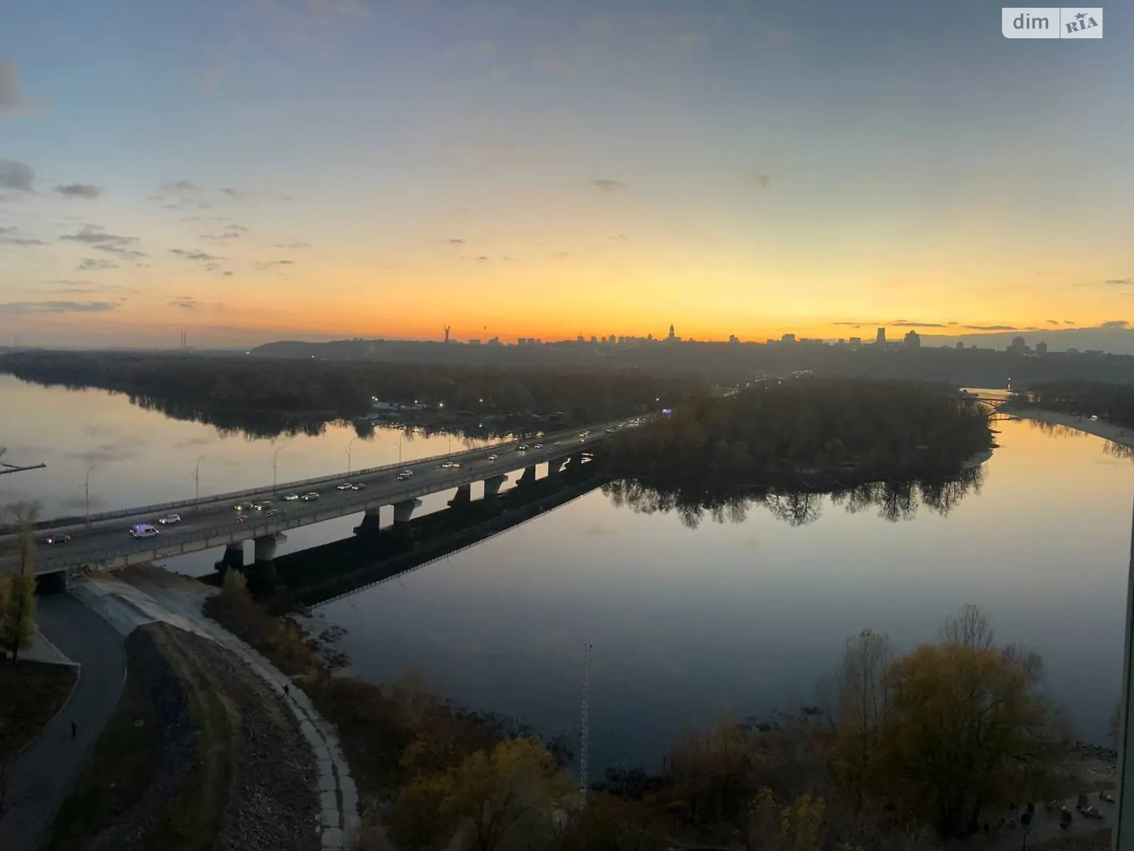 Здається в оренду 2-кімнатна квартира 53 кв. м у Києві, вул. Микільсько-Слобідська, 3А - фото 1
