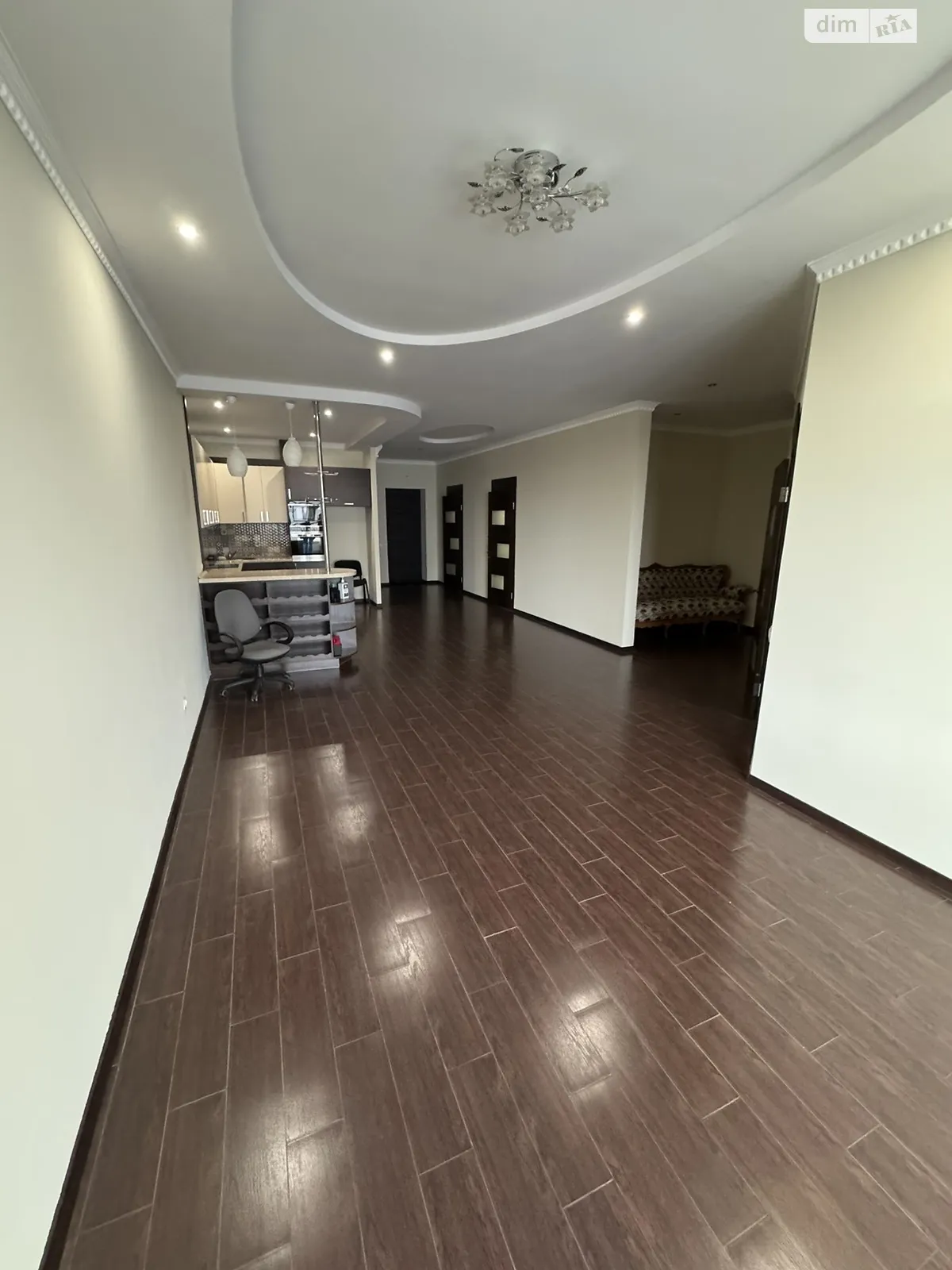 Продається офіс 95.2 кв. м в бізнес-центрі, цена: 260000 $ - фото 1