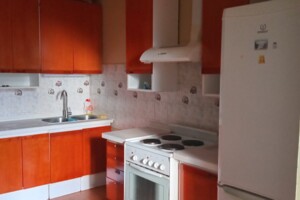 Долгосрочная аренда квартиры, Киев, р‑н. Троещина, Радунская улица, дом 3