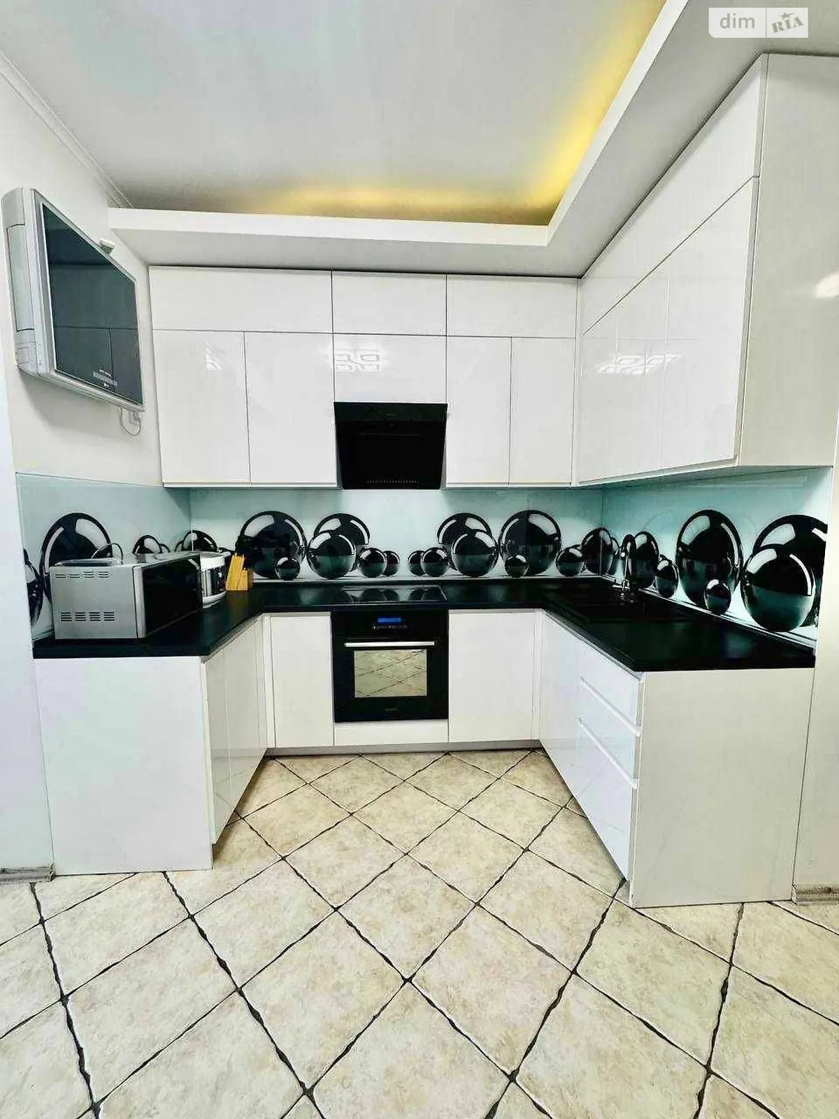 Продается 3-комнатная квартира 96 кв. м в, цена: 100000 $ - фото 1