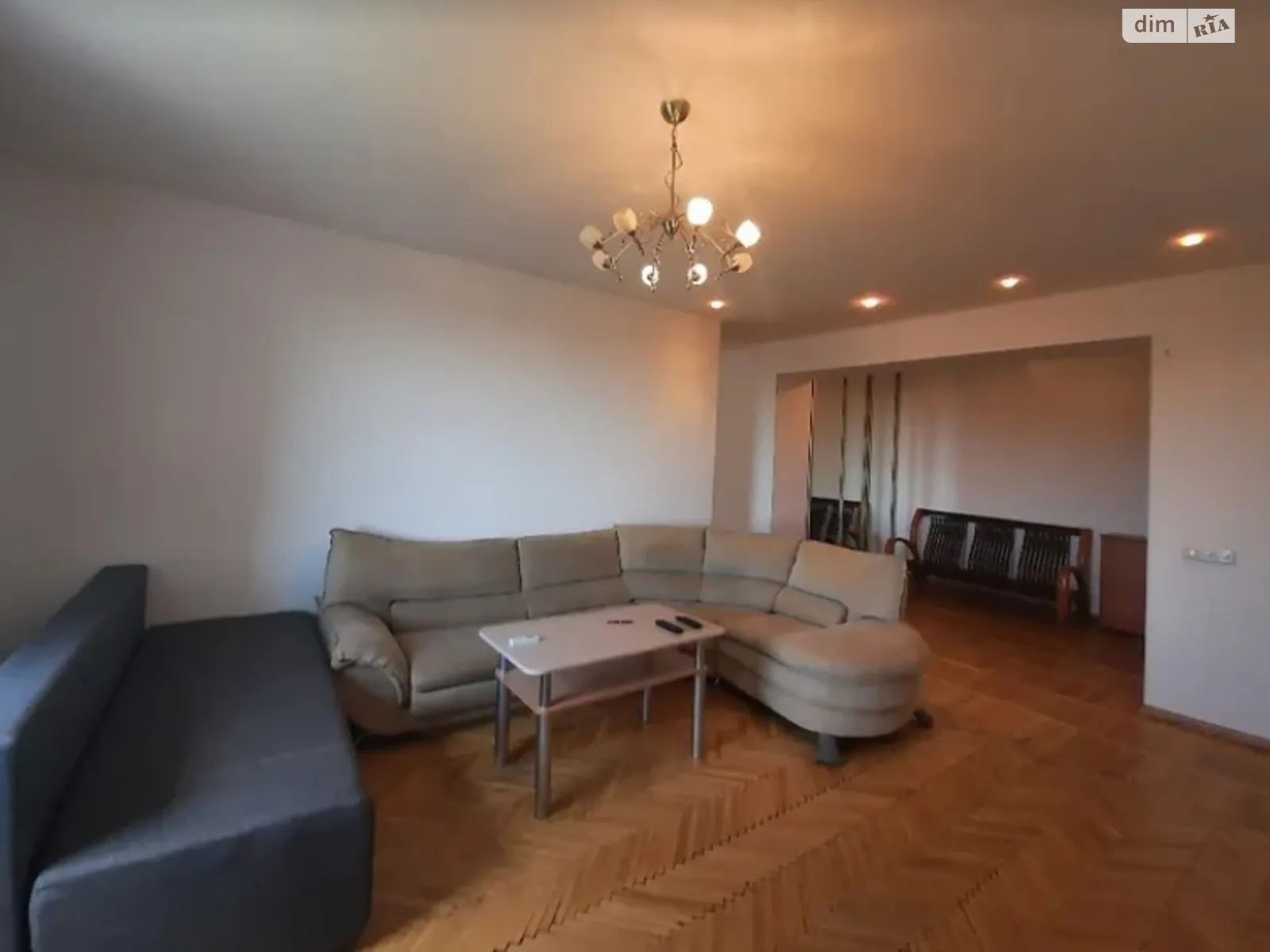 Сдается в аренду 3-комнатная квартира 85 кв. м в Полтаве, ул. Садовая - фото 1