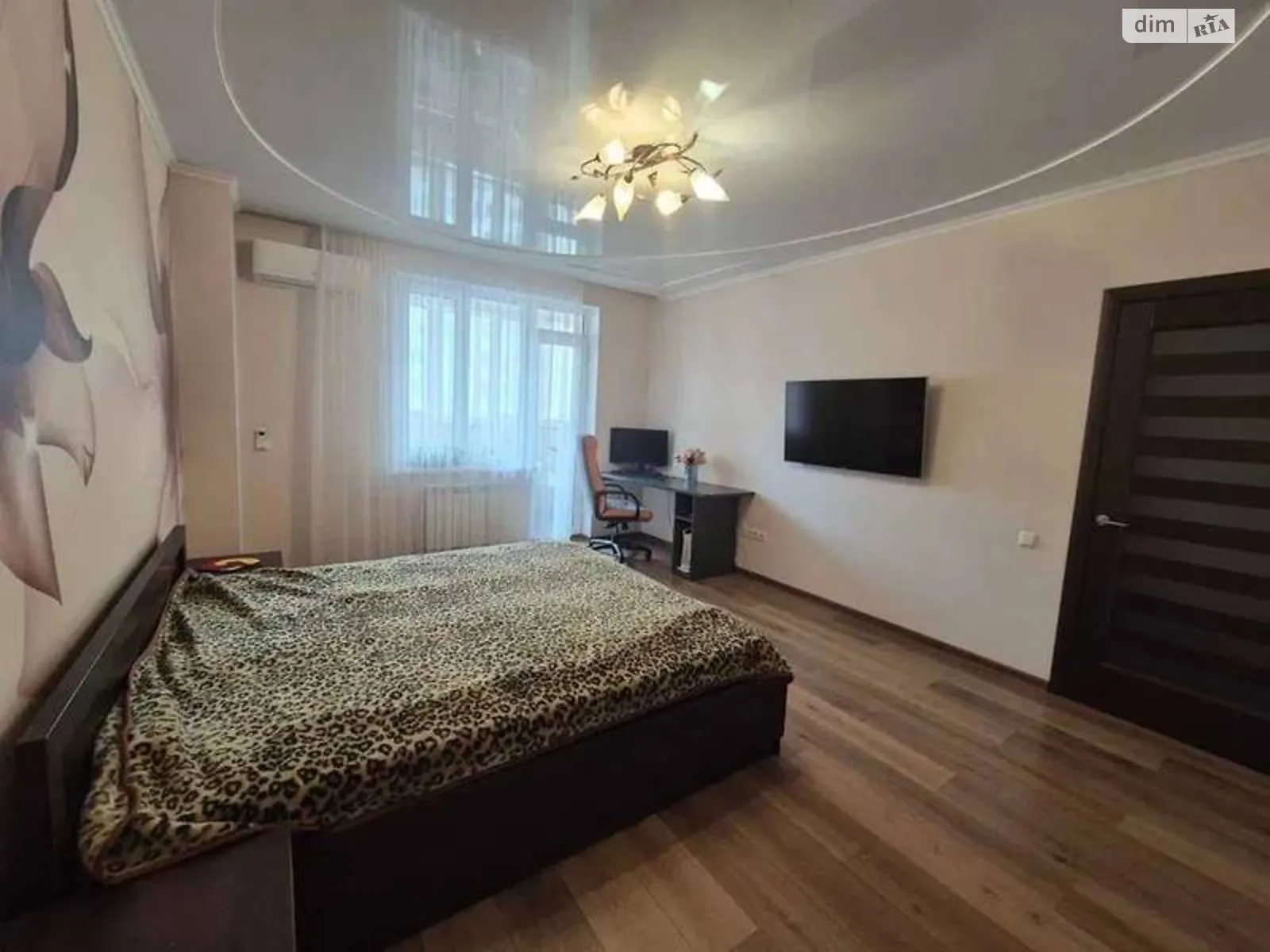 Продается 2-комнатная квартира 73 кв. м в Лиманке, мас. Радужный - фото 1