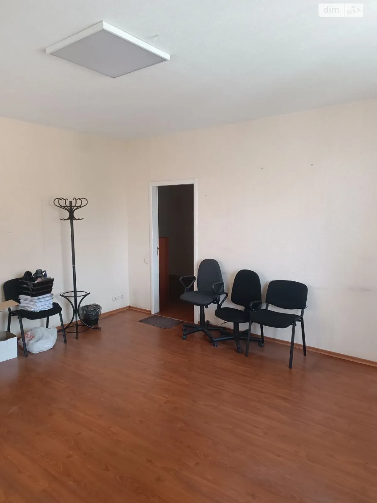 Здається в оренду офіс 26 кв. м в бізнес-центрі, цена: 9100 грн - фото 1