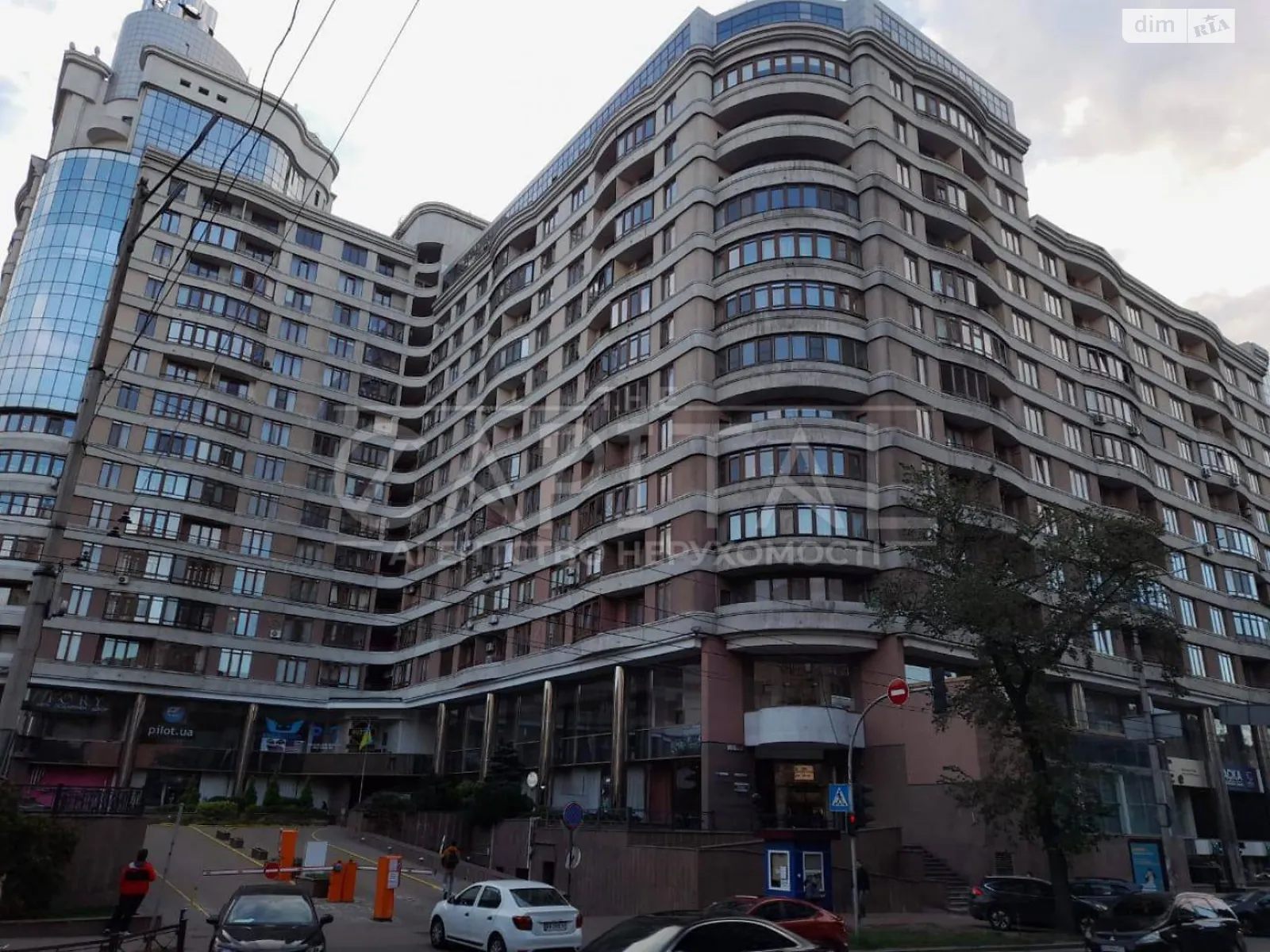 Продається офіс 155.4 кв. м в бізнес-центрі, цена: 320000 $ - фото 1