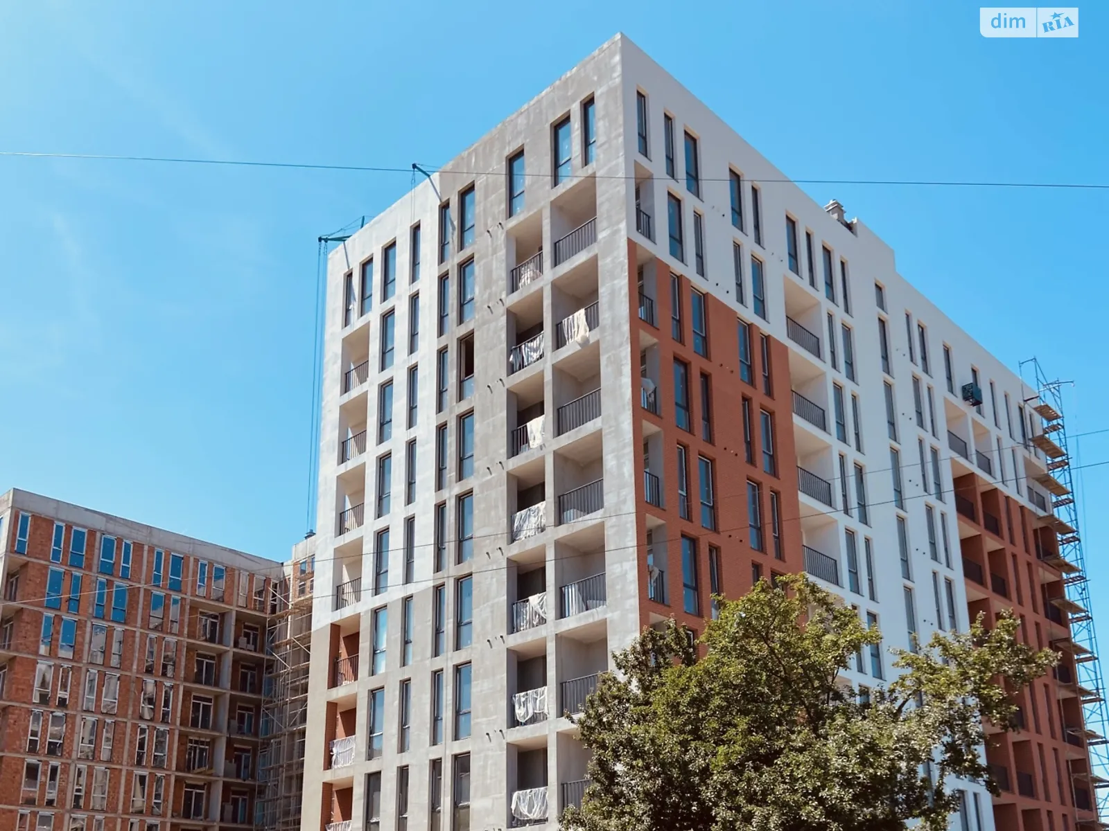 Продається 1-кімнатна квартира 45.1 кв. м у Ужгороді, вул. Карпатської України(Гагаріна), 28В - фото 1