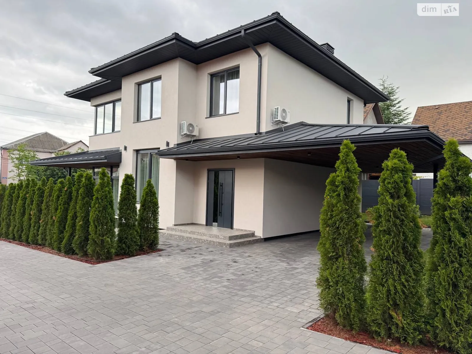 Продается дом на 2 этажа 150 кв. м с камином, цена: 330000 $ - фото 1