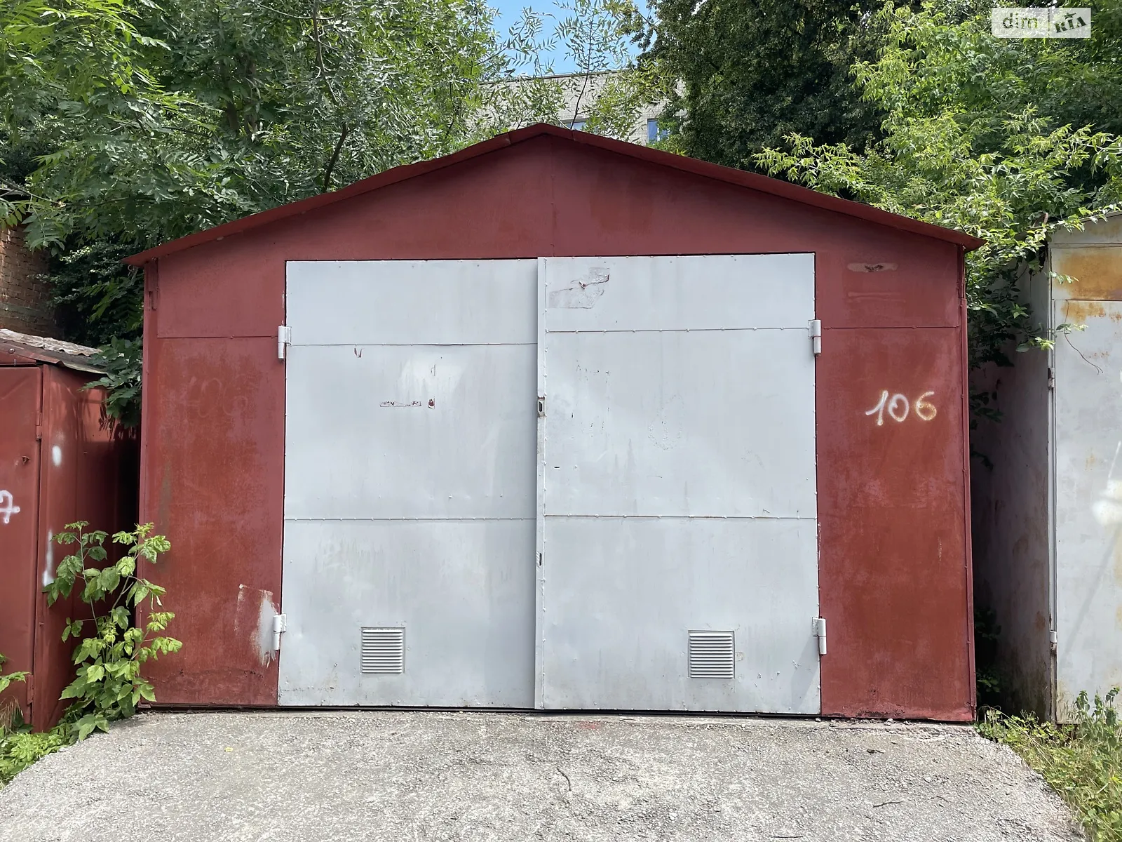 Продається окремий гараж під легкове авто на 36 кв. м, цена: 5000 $ - фото 1