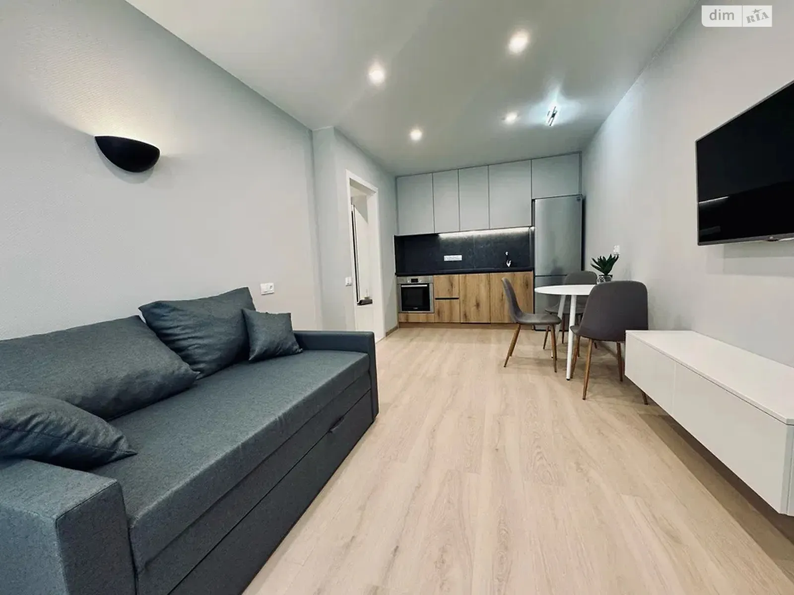 Продается 1-комнатная квартира 21 кв. м в Киеве, просп. Соборности, 17 - фото 1