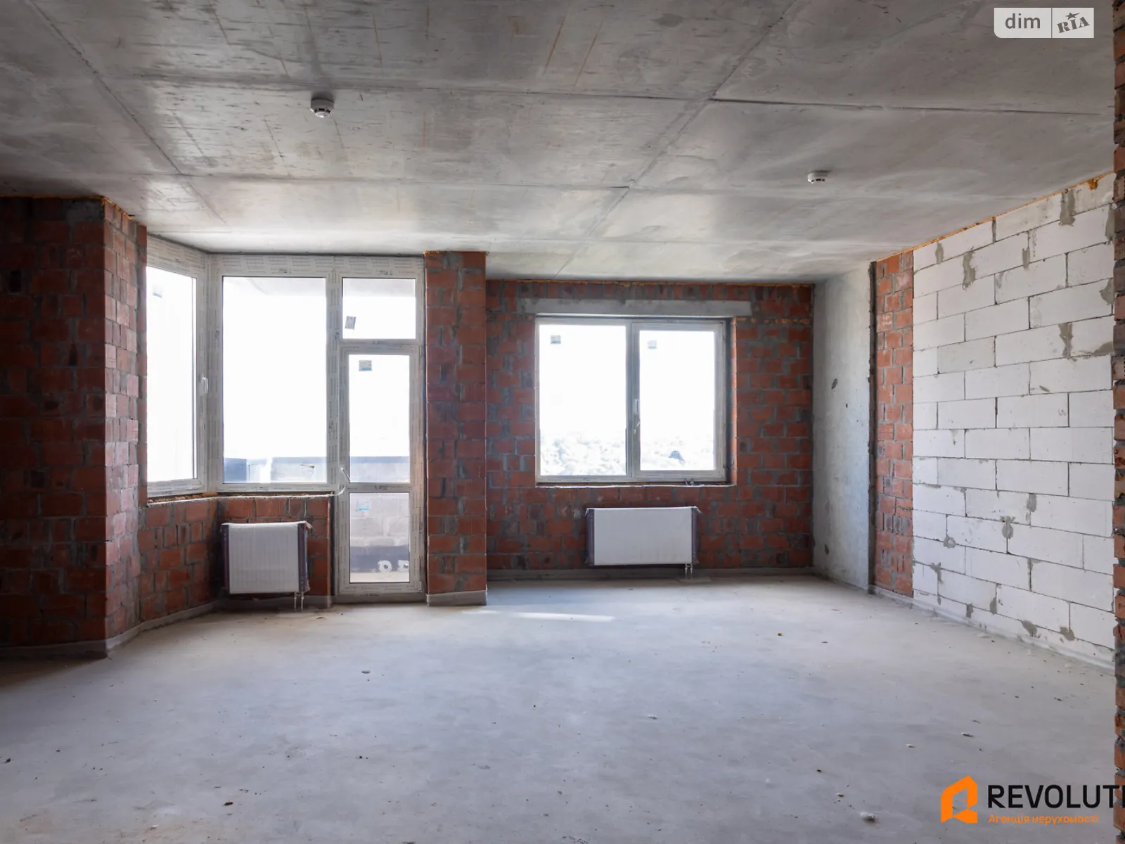 Продається 1-кімнатна квартира 43 кв. м у Києві, вул. Костанайська, 13 - фото 1