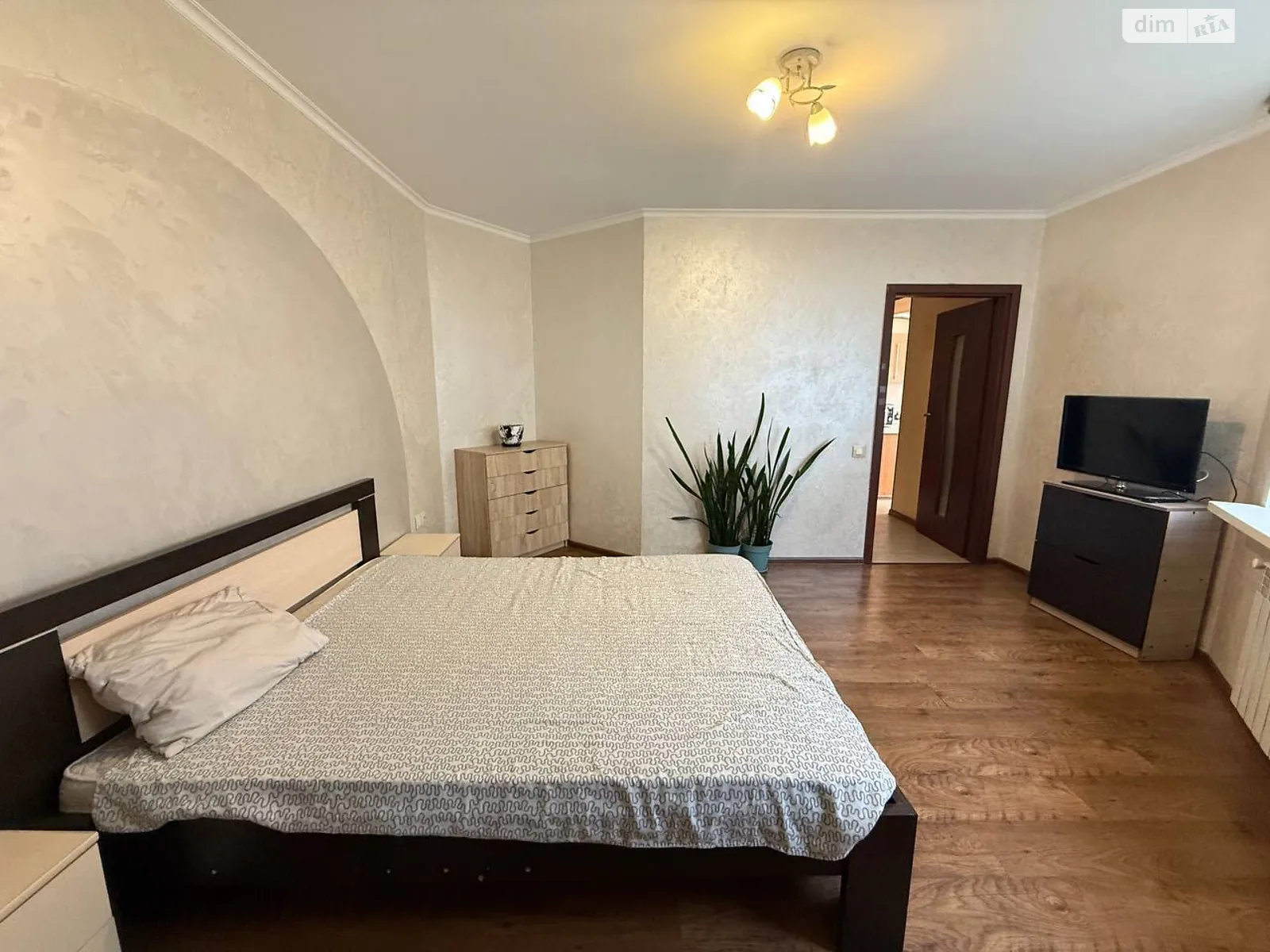 Сдается в аренду 2-комнатная квартира 51 кв. м в Ивано-Франковске, ул. Украинской Победы(Академика Сахарова), 25 - фото 1