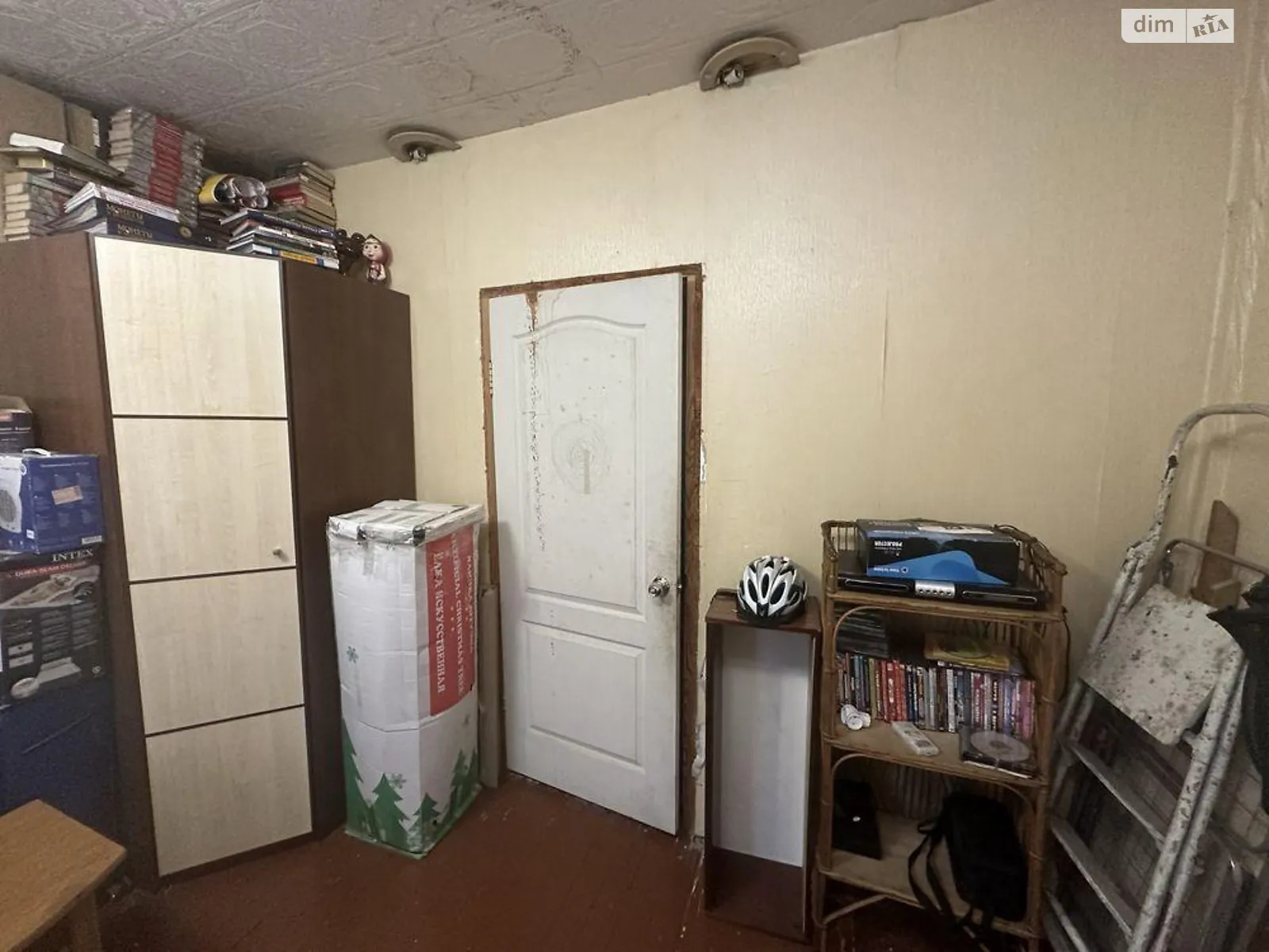 Продается 3-комнатная квартира 53 кв. м в Днепре, ул. Черникова Александра - фото 1