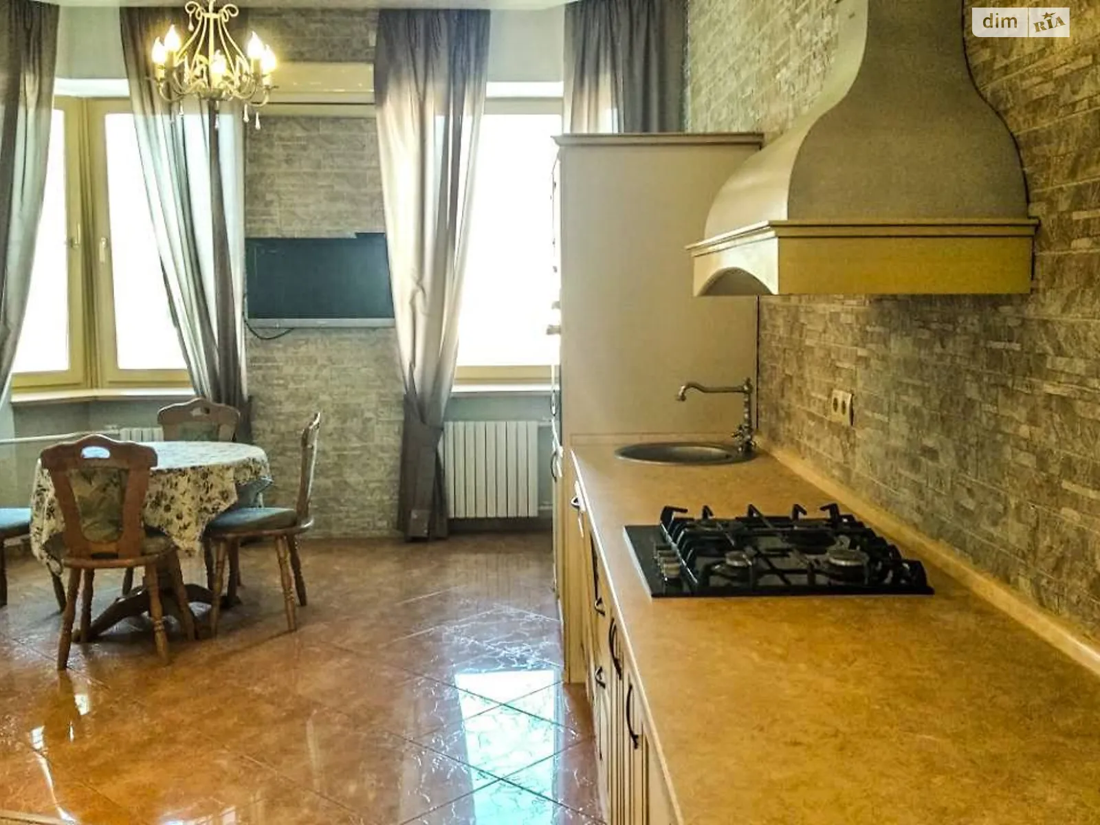 Продається 2-кімнатна квартира 72.7 кв. м у Одесі, цена: 75000 $ - фото 1