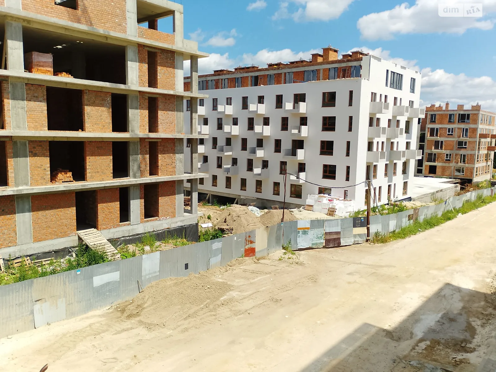 Продается 2-комнатная квартира 51.5 кв. м в Львове, ул. Орлика, 4 - фото 1