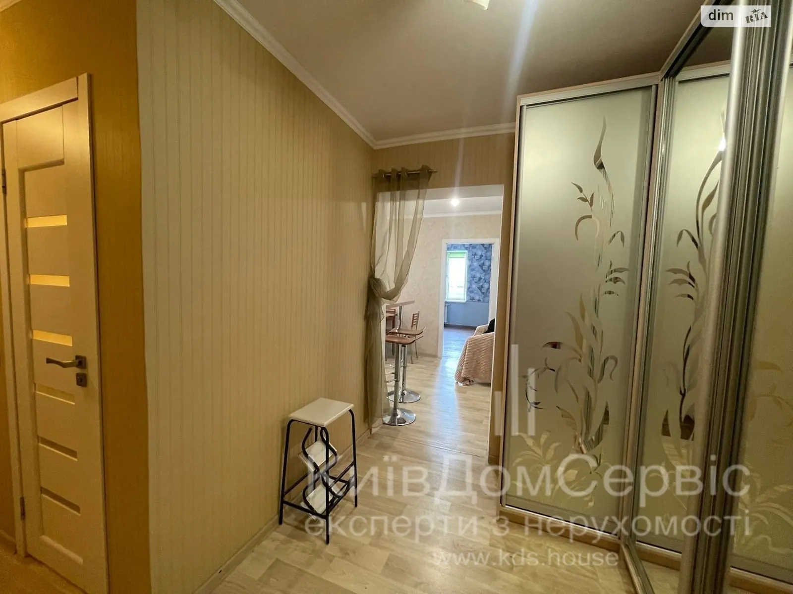 Продается 2-комнатная квартира 62 кв. м в Броварах, ул. Сергея Москаленко - фото 1