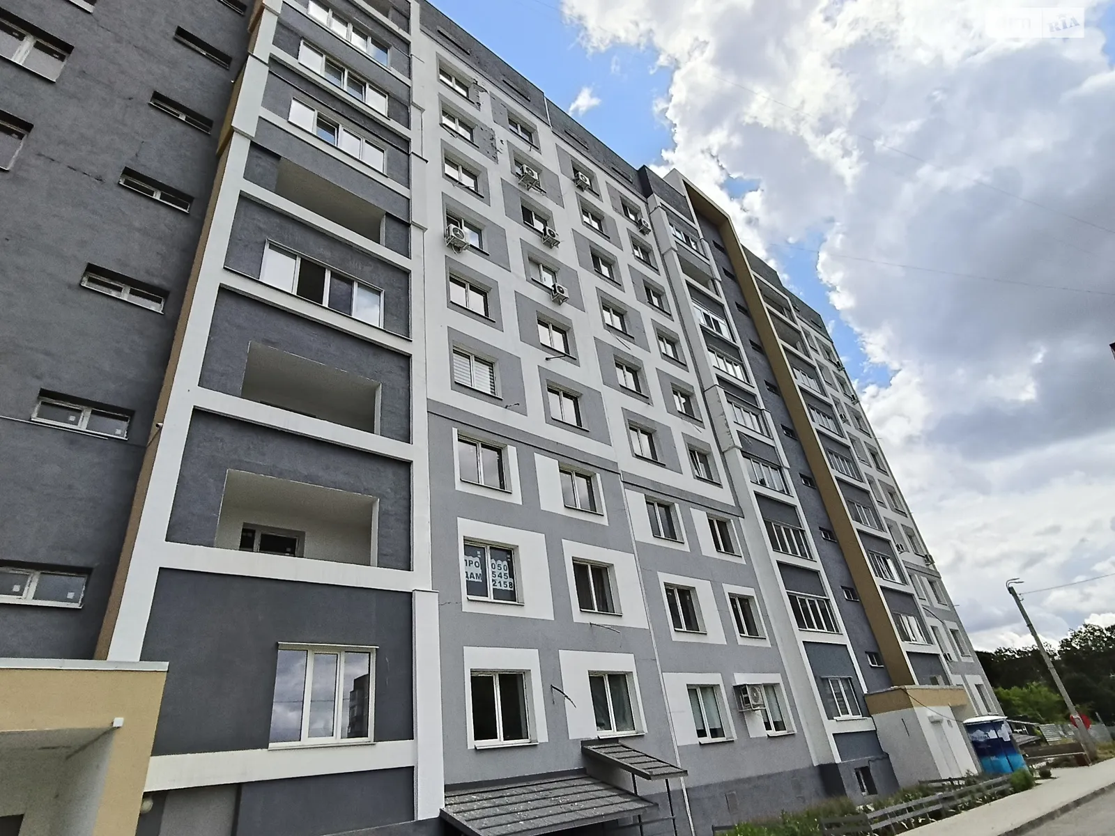 Продається 2-кімнатна квартира 67 кв. м у Харкові, вул. Полтавський Шлях, 184А корпус 2 - фото 1