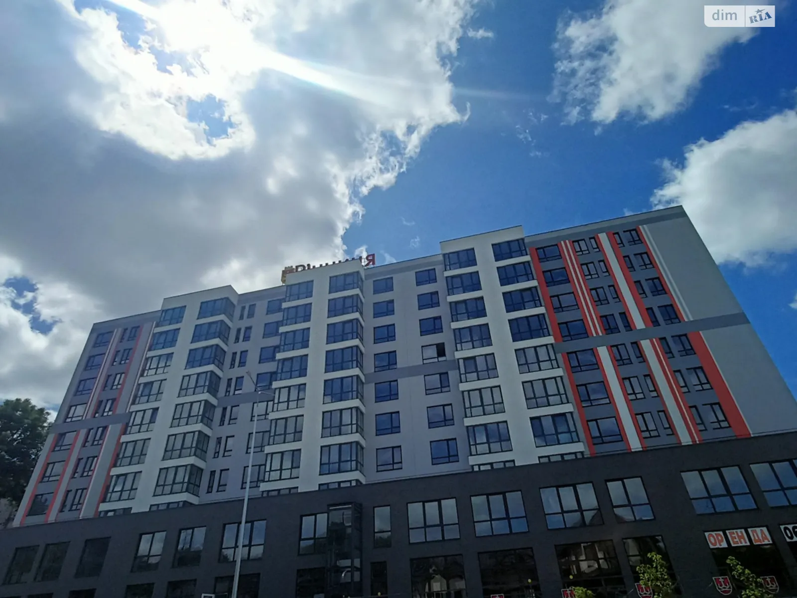 Продається 3-кімнатна квартира 88.6 кв. м у Вінниці, вул. Привокзальна - фото 1