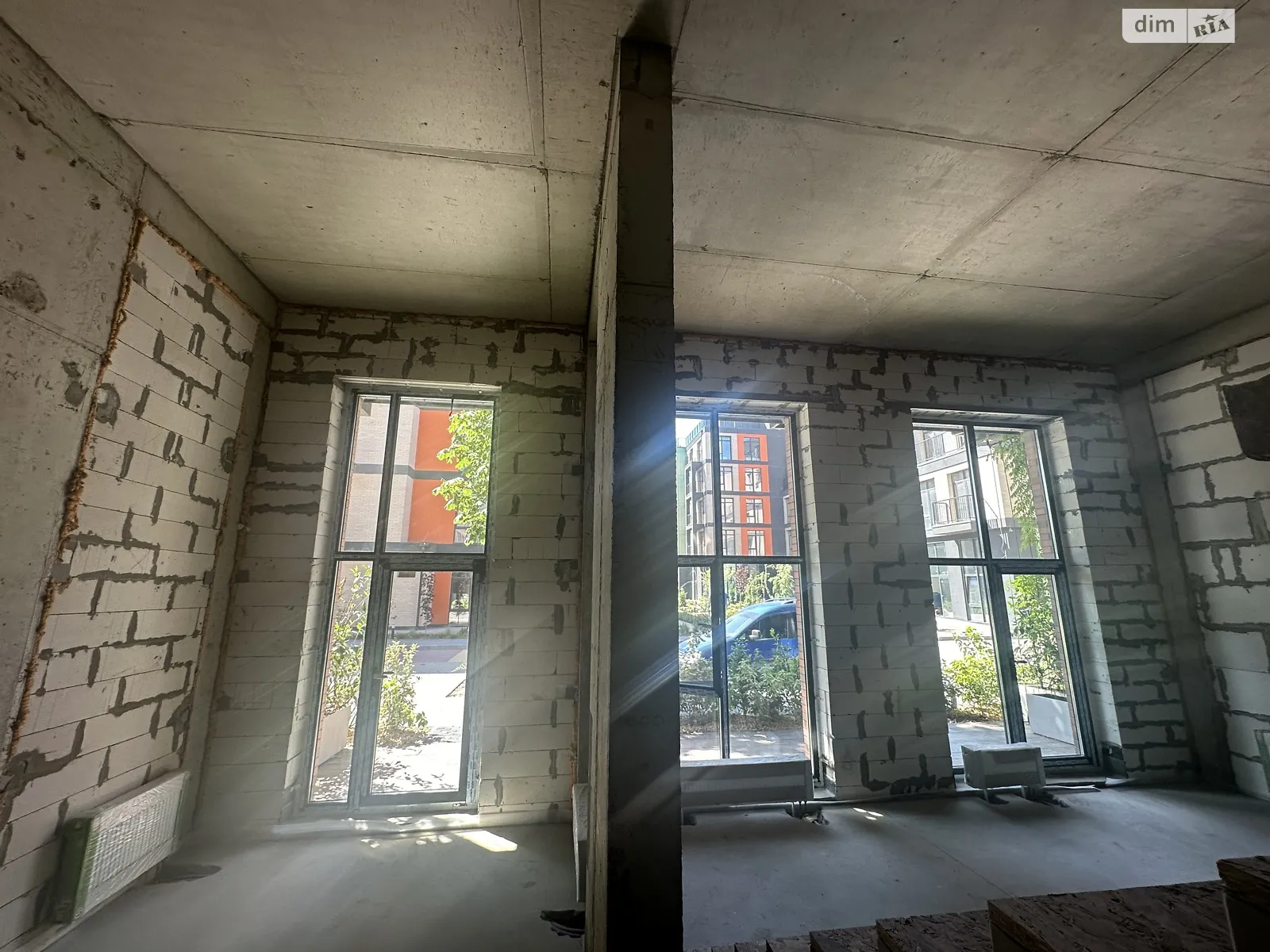 Продається 3-кімнатна квартира 152 кв. м у Одесі, вул. Дачна, 28Д - фото 1