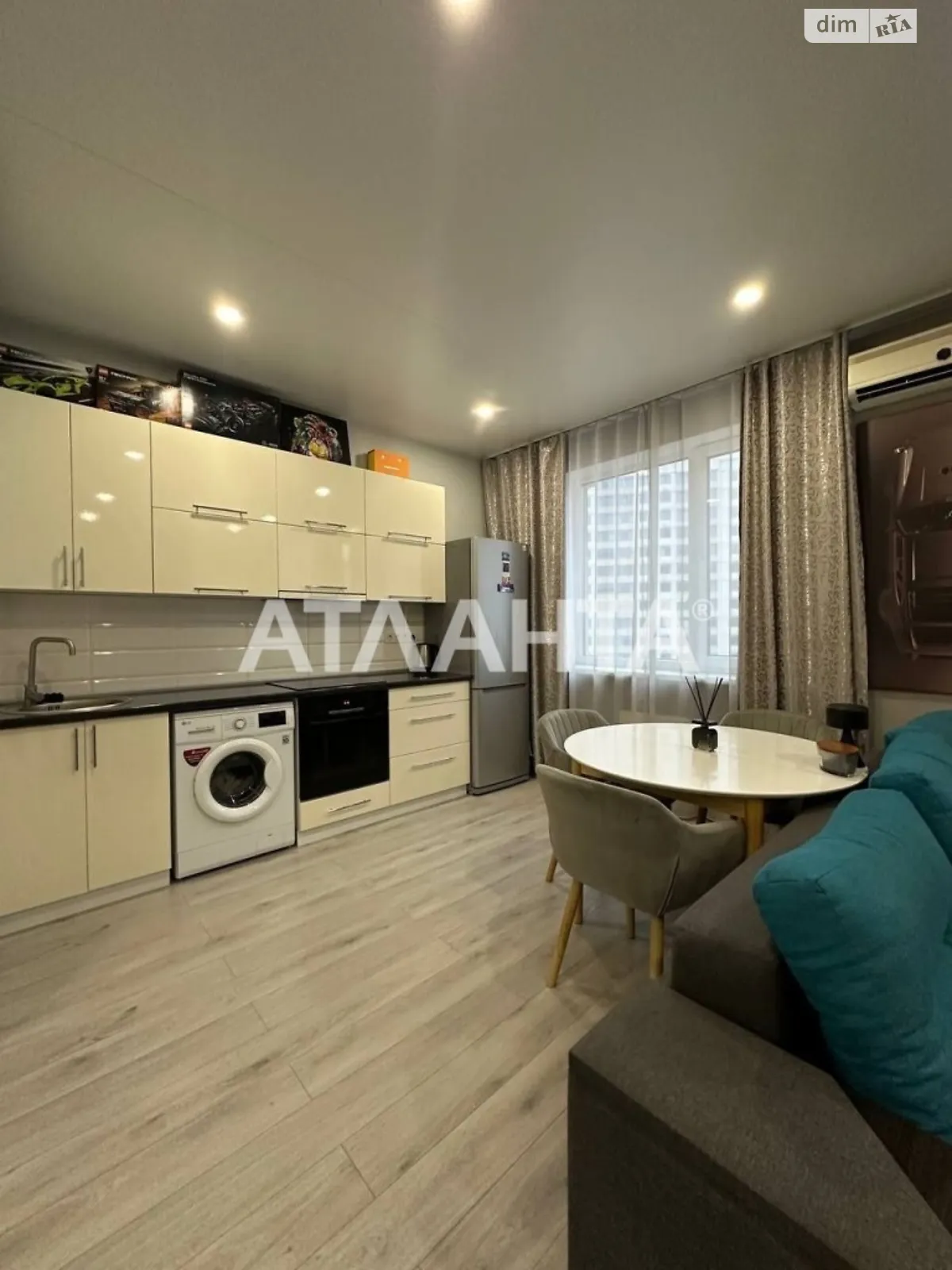 Продается 1-комнатная квартира 41 кв. м в Лиманке, ул. Жемчужная - фото 1